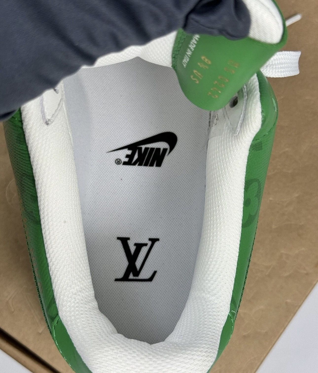 Louis Vuitton x Nike Air Force 1 By Virgil Abloh Green Sneakers Size US 8.5 / EU 41-42 - 10 Thumbnail