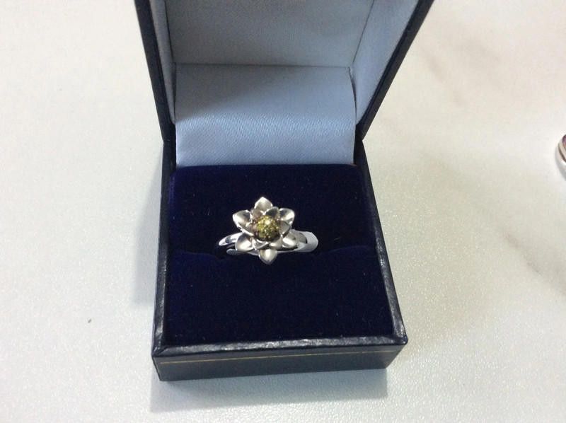Other Silver green stone ring Size M Size ONE SIZE - 4 Thumbnail
