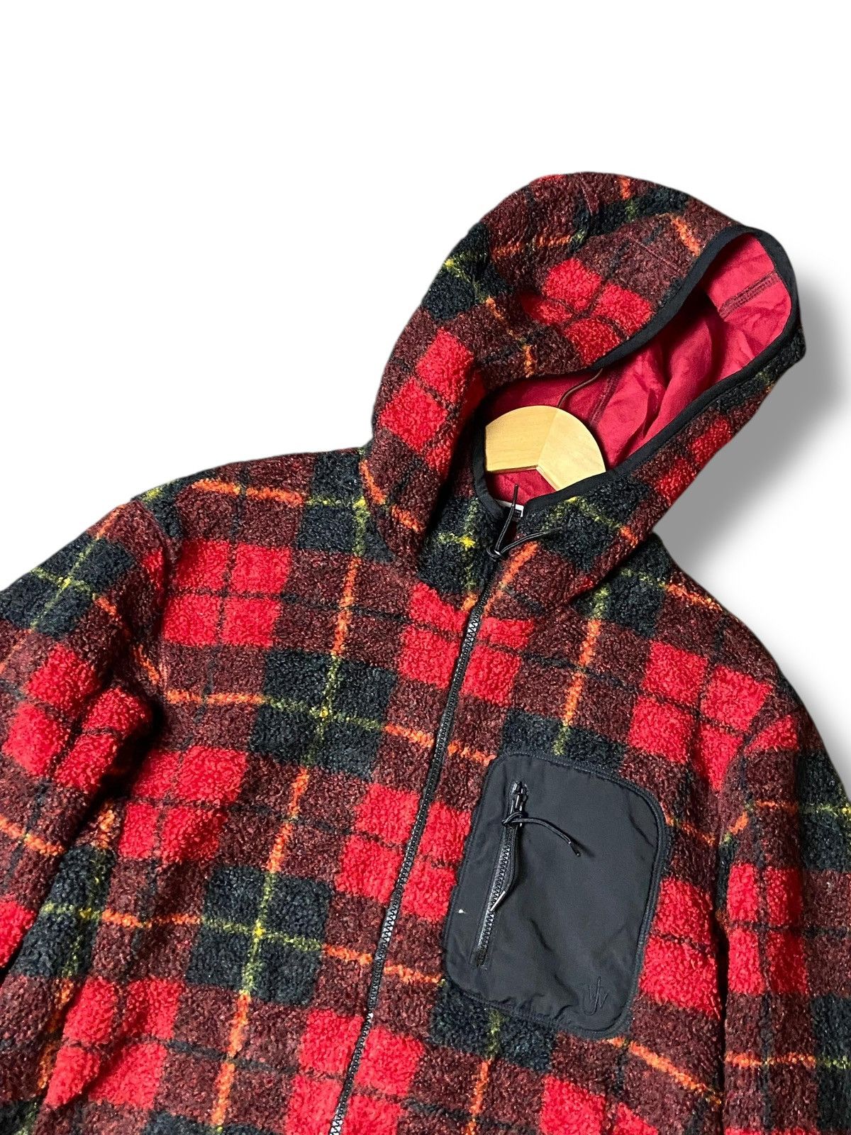 JW Anderson × Uniqlo × Vintage J.W Anderson x Uniqlo Checkered Hooded Jacket (126) Size US M / EU 48-50 / 2 - 7 Thumbnail