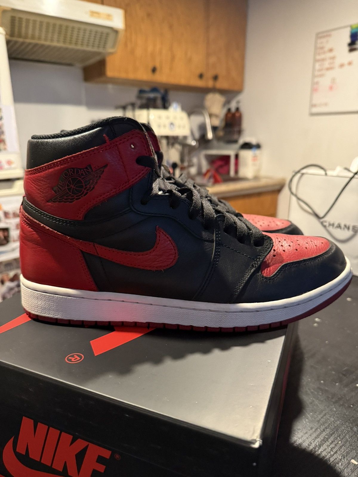 Jordan Brand 2016 Bred Jordan 1’s “Banned” Size US 10 / EU 43 - 11 Thumbnail