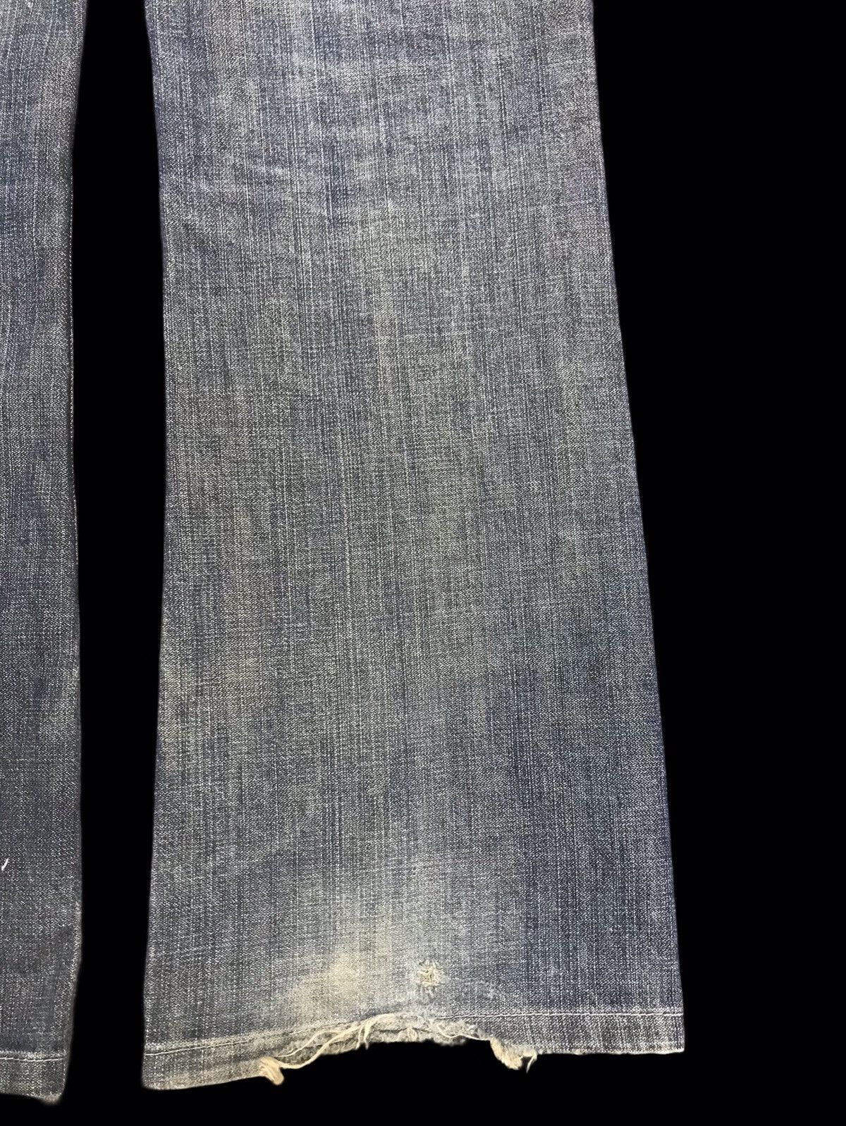 Levi's 💥THRASHED💥VTG Levis 517 Flare Thrashed Denim F366 Size US 31 - 14 Thumbnail