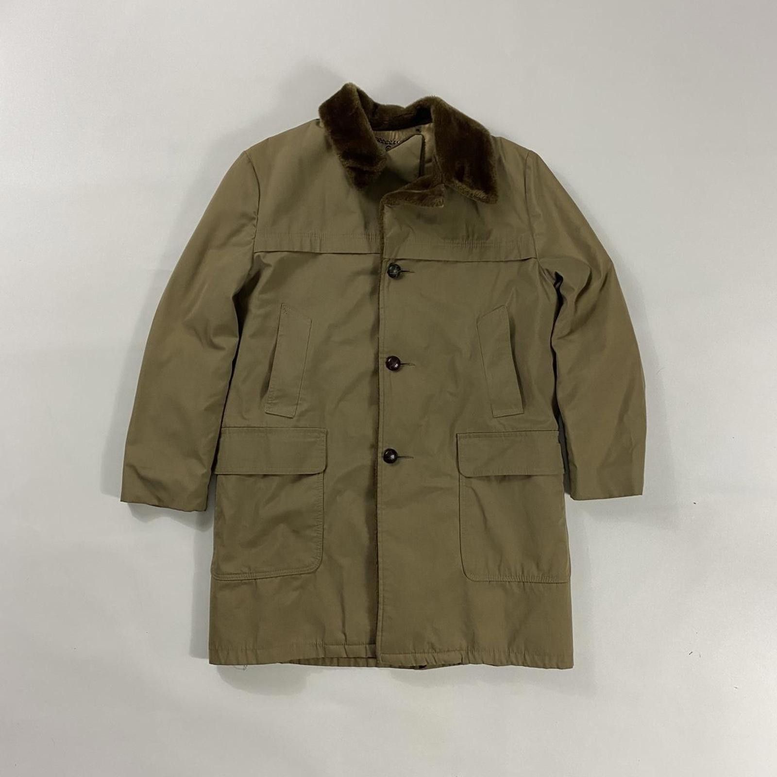 Woolrich Woolen Mills Vintage Woolrich Made In USA Fur Over Coat Size US L / EU 52-54 / 3 - 1 Thumbnail