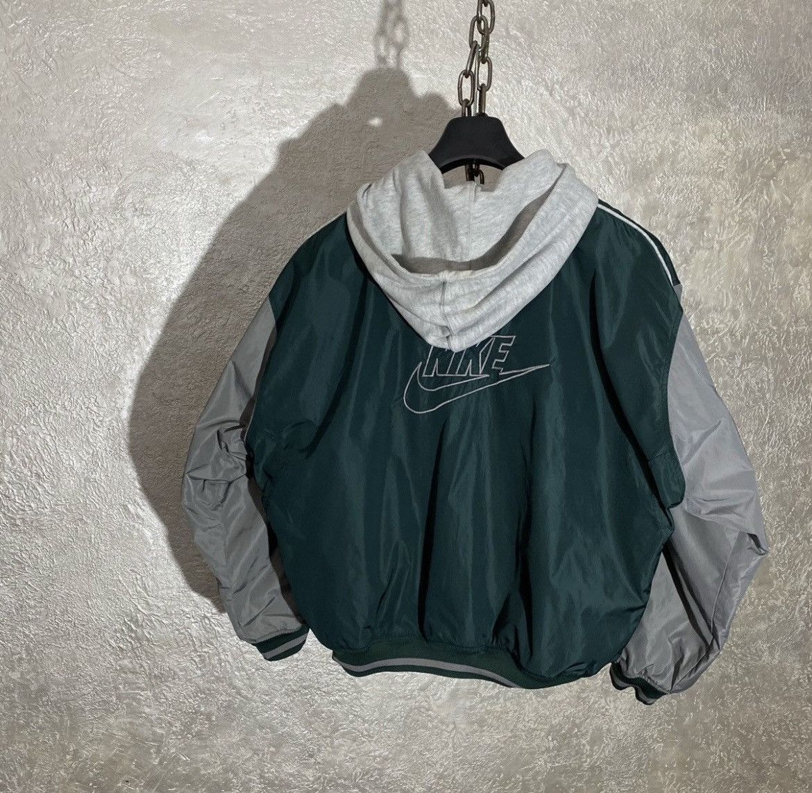 Nike × Vintage Very Vintage Nike 90s Nylon Reversible Big Swoosh Bombers Size US M / EU 48-50 / 2 - 2 Thumbnail