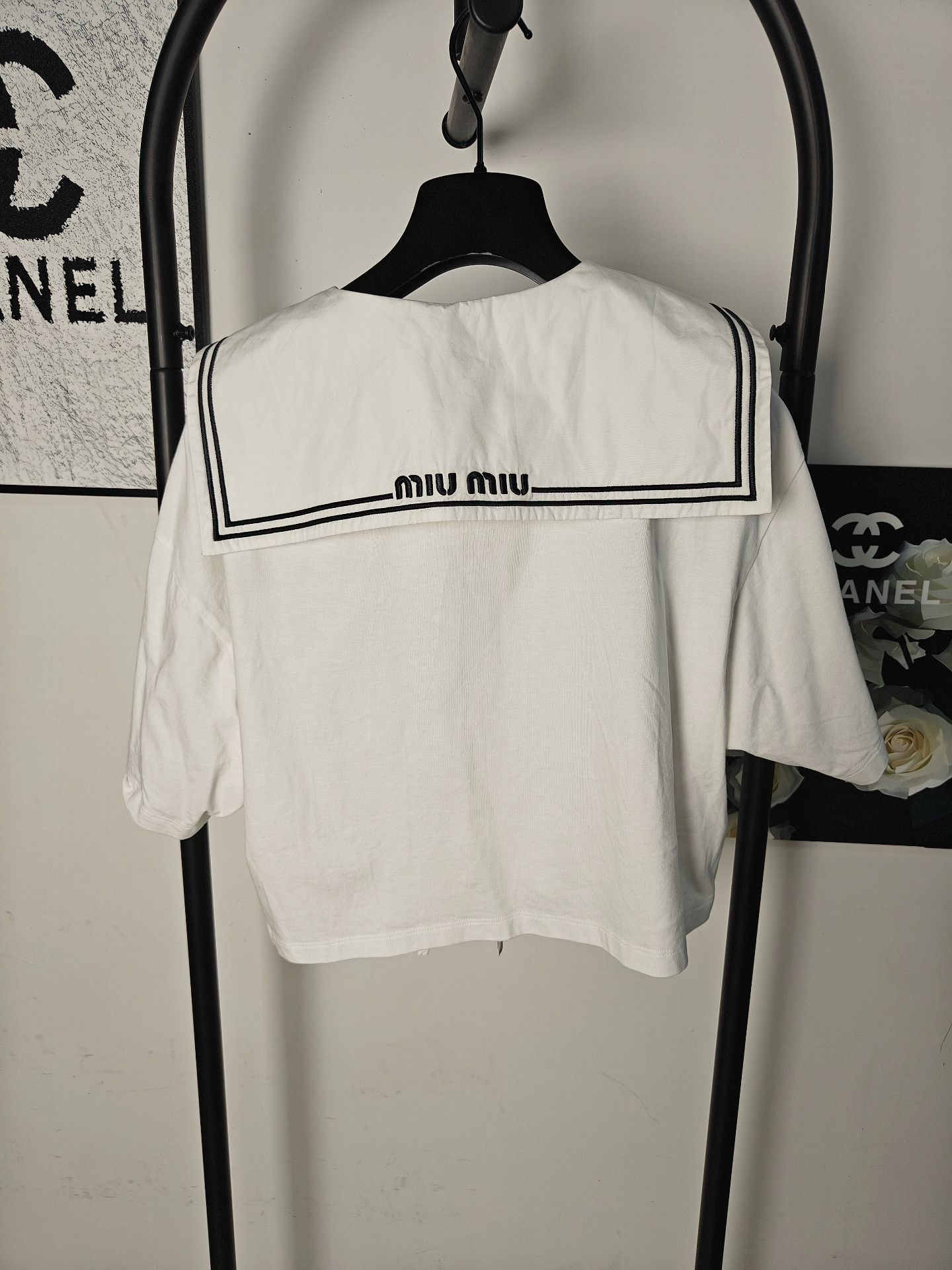 Miu Miu miumiu embroidered logo short sleeve shirt Size US M / EU 48-50 / 2 - 1 Thumbnail