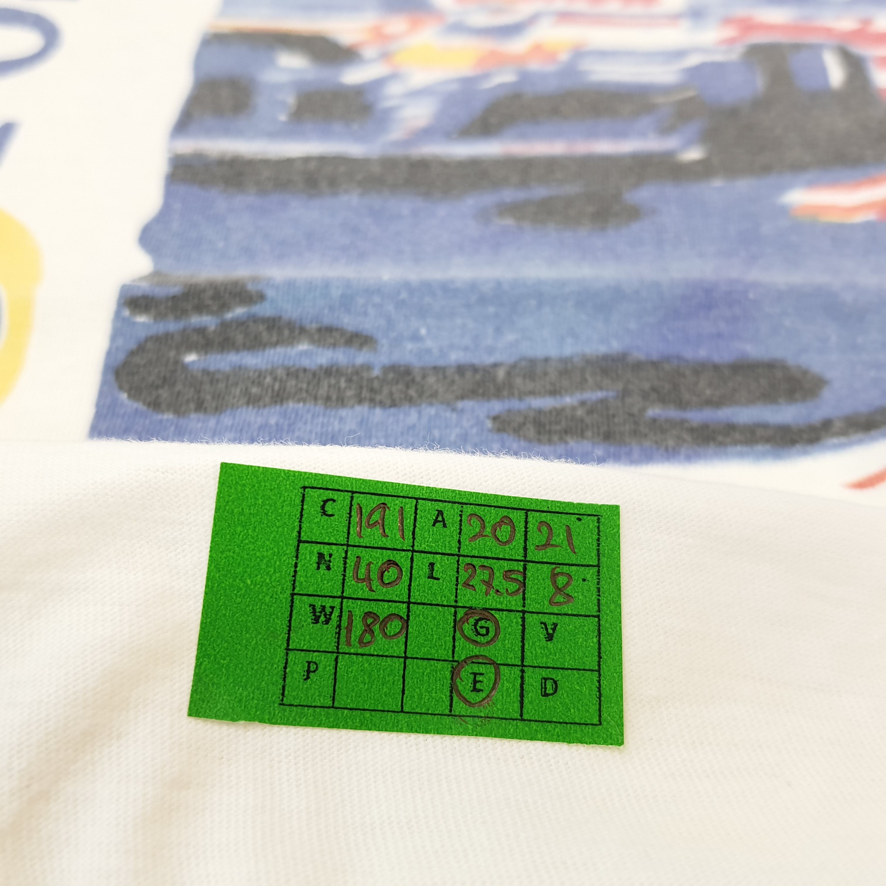 Formula 1 × Vintage Vintage Fosters Formula 1 Motorsports Racing F-1 Tshirt Size US M / EU 48-50 / 2 - 7 Thumbnail