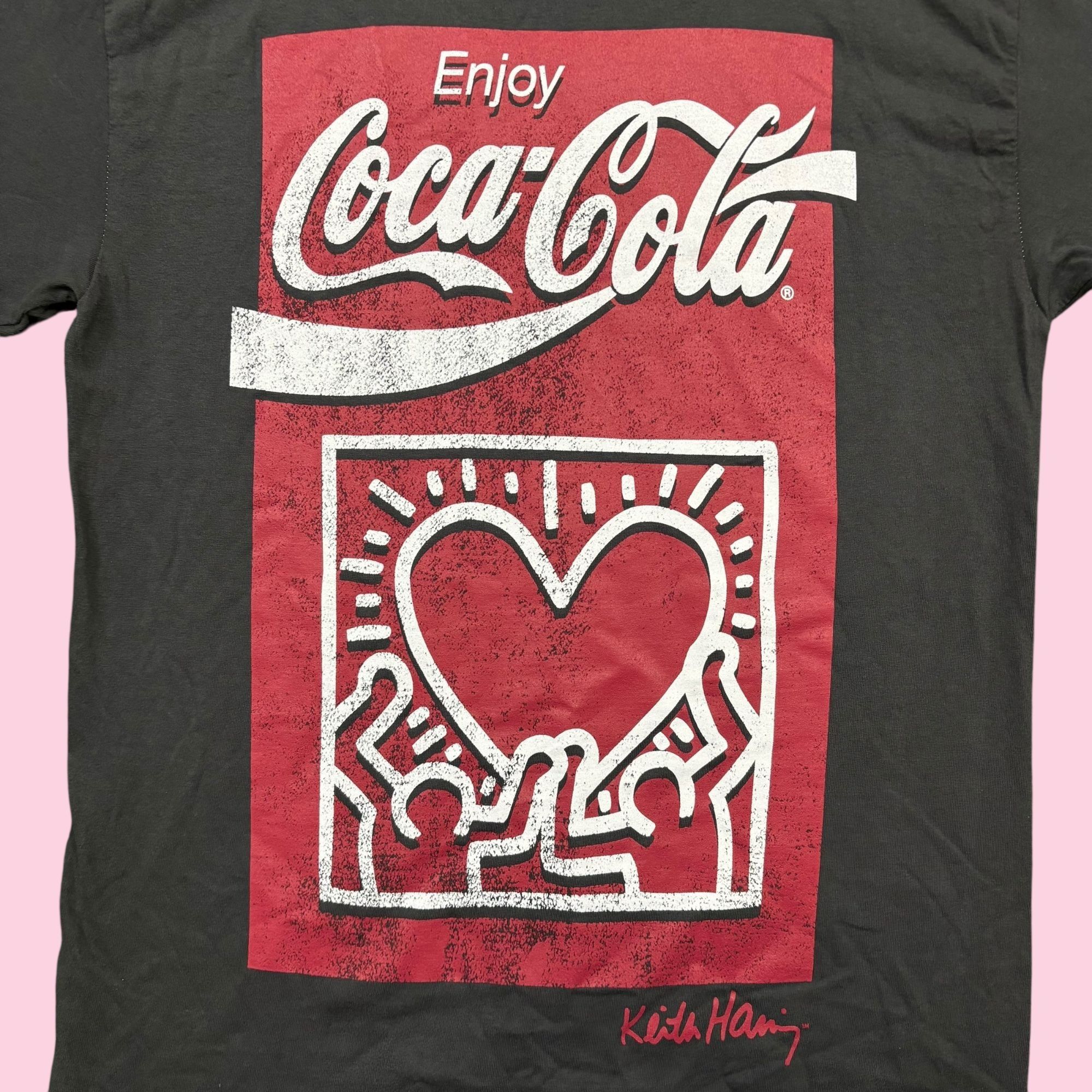 Coca Cola Enjoy Coca-Cola x Keith Haring Pop Art Heart Tee M Size US M / EU 48-50 / 2 - 2 Thumbnail