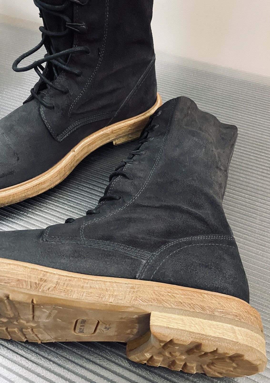 Ann Demeulemeester Ann Demeulemeester 🇮🇹 asphalt blk blister leather boots 8 NEW Size US 8 / EU 41 - 18 Thumbnail