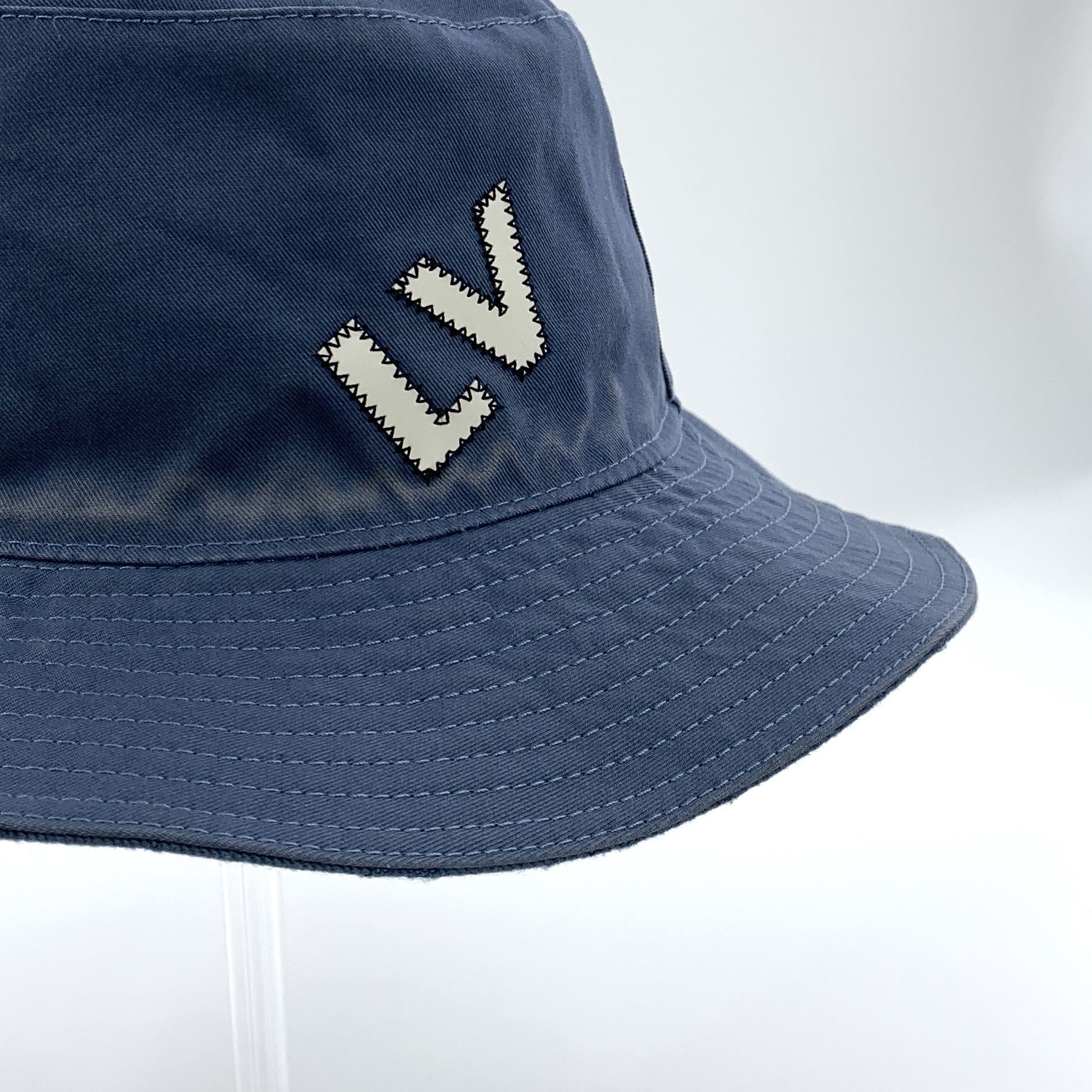 Louis Vuitton Louis Vuitton Reversible Monogram Bucket Hat (Size 58) Size ONE SIZE - 6 Thumbnail