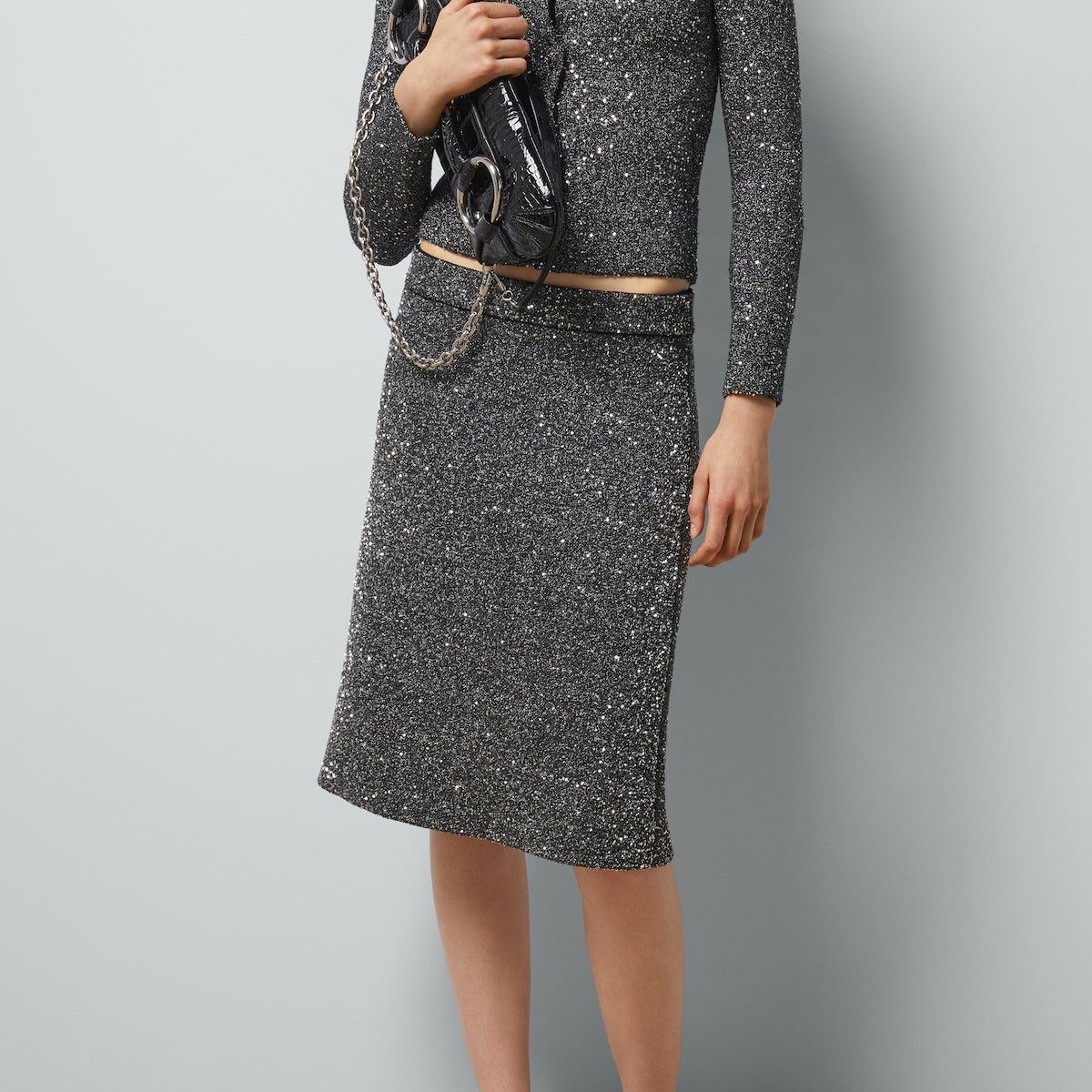 Gucci o1s1wg111025 Viscose Knit Skirt With Sequin Embroidery Size 26" / US 2 / IT 38 - 6 Thumbnail