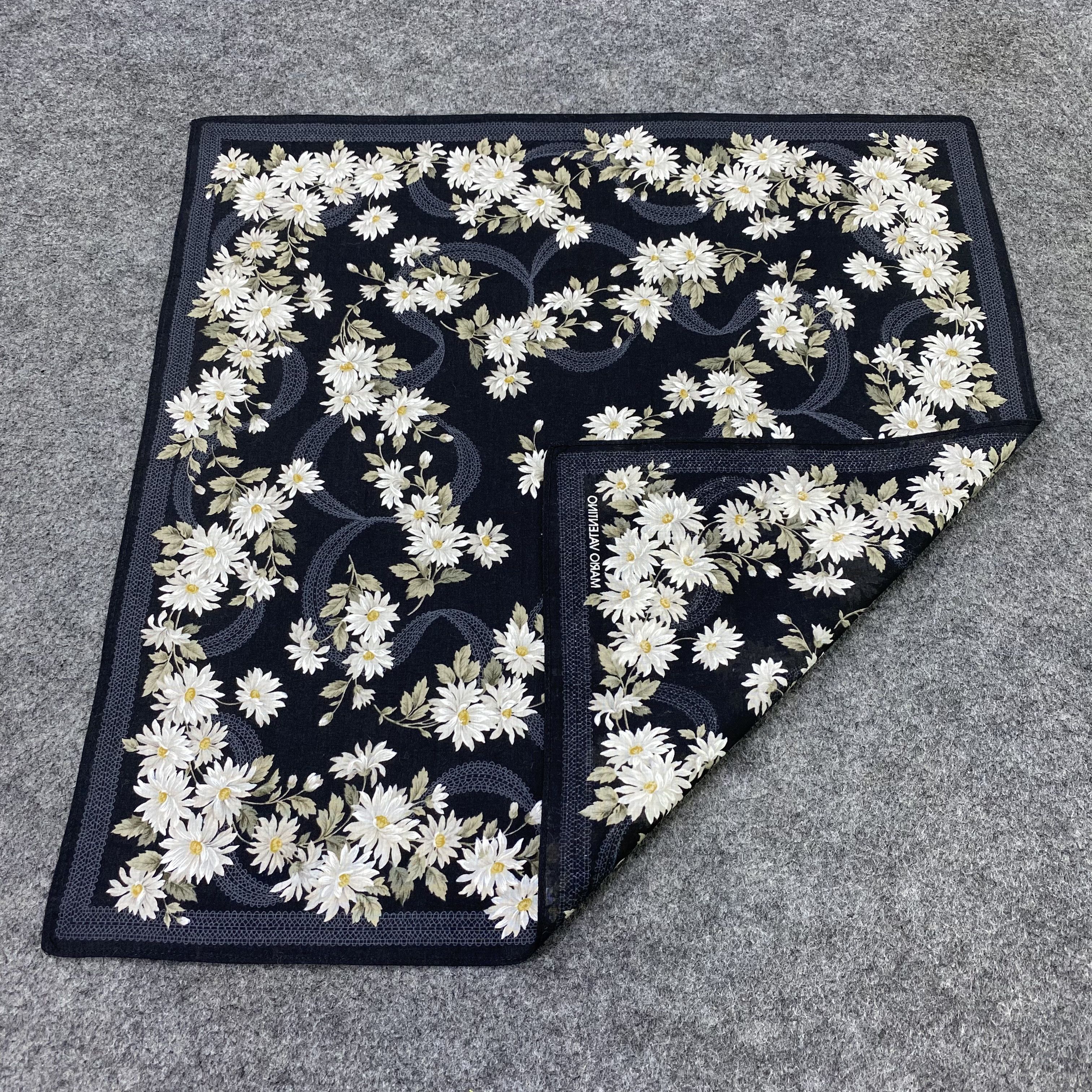 Mario Valentino Mario Valentino Handkerchief / Bandana / Neckerchief-B2213 Size ONE SIZE - 5 Thumbnail