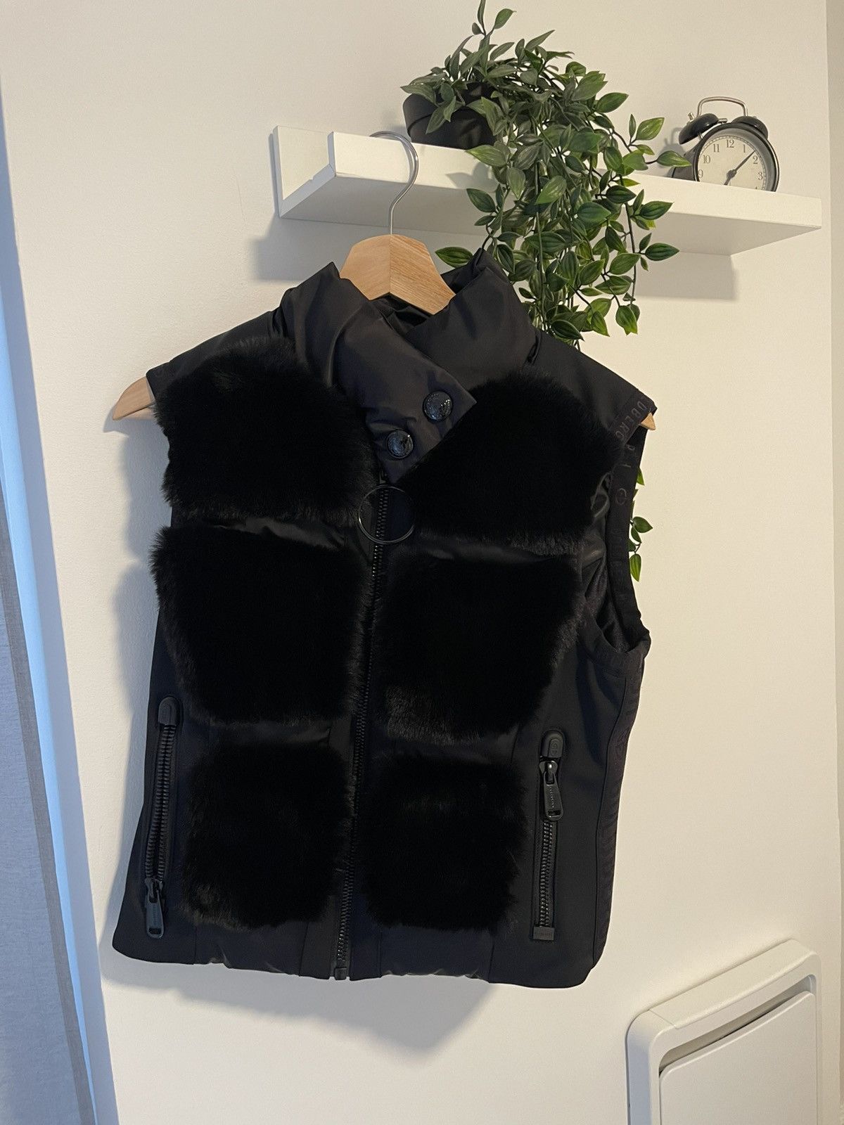 Goldbergh Goldbergh faux fur vest Size S / US 4 / IT 40 - 1 Thumbnail