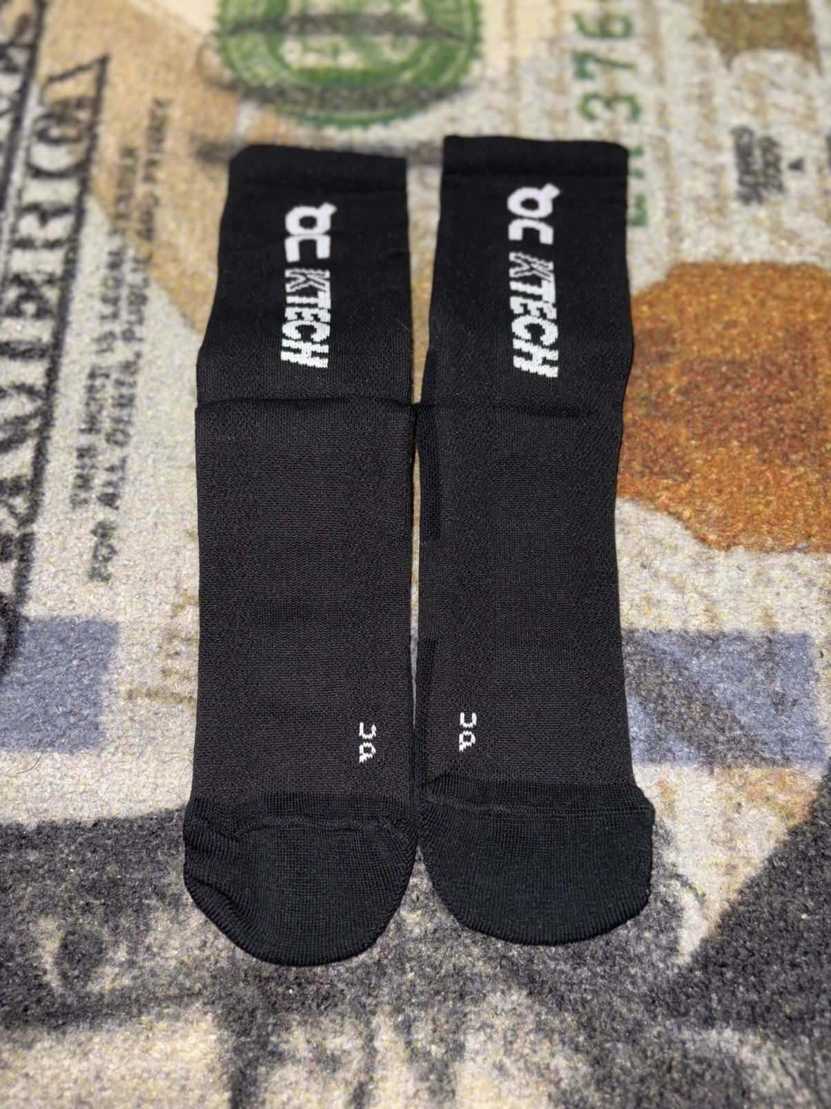Kith × On Kith On Running Socks Size ONE SIZE - 1 Thumbnail