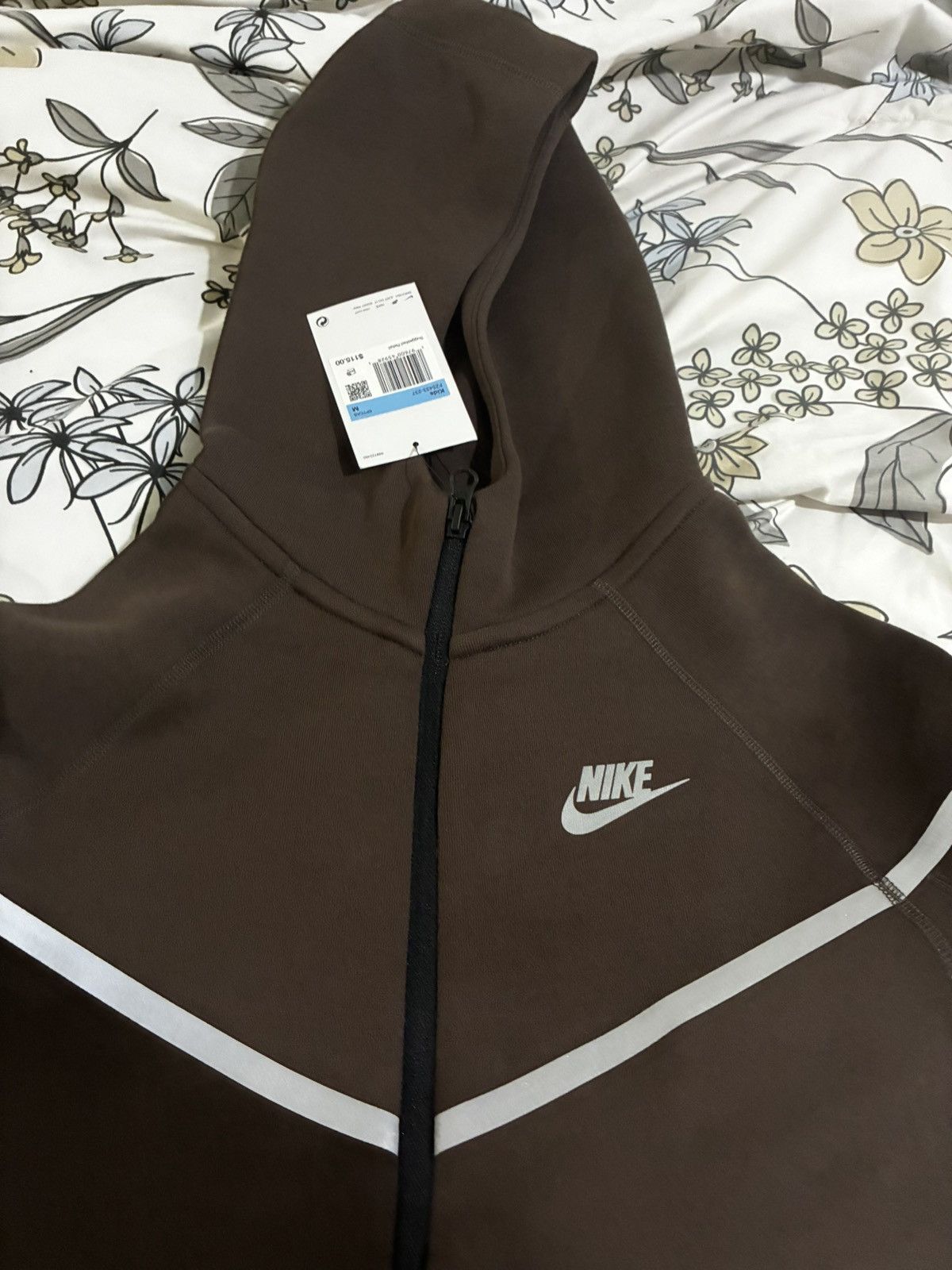 Nike Brown Nike tech reflective Size US M / EU 48-50 / 2 - 4 Thumbnail