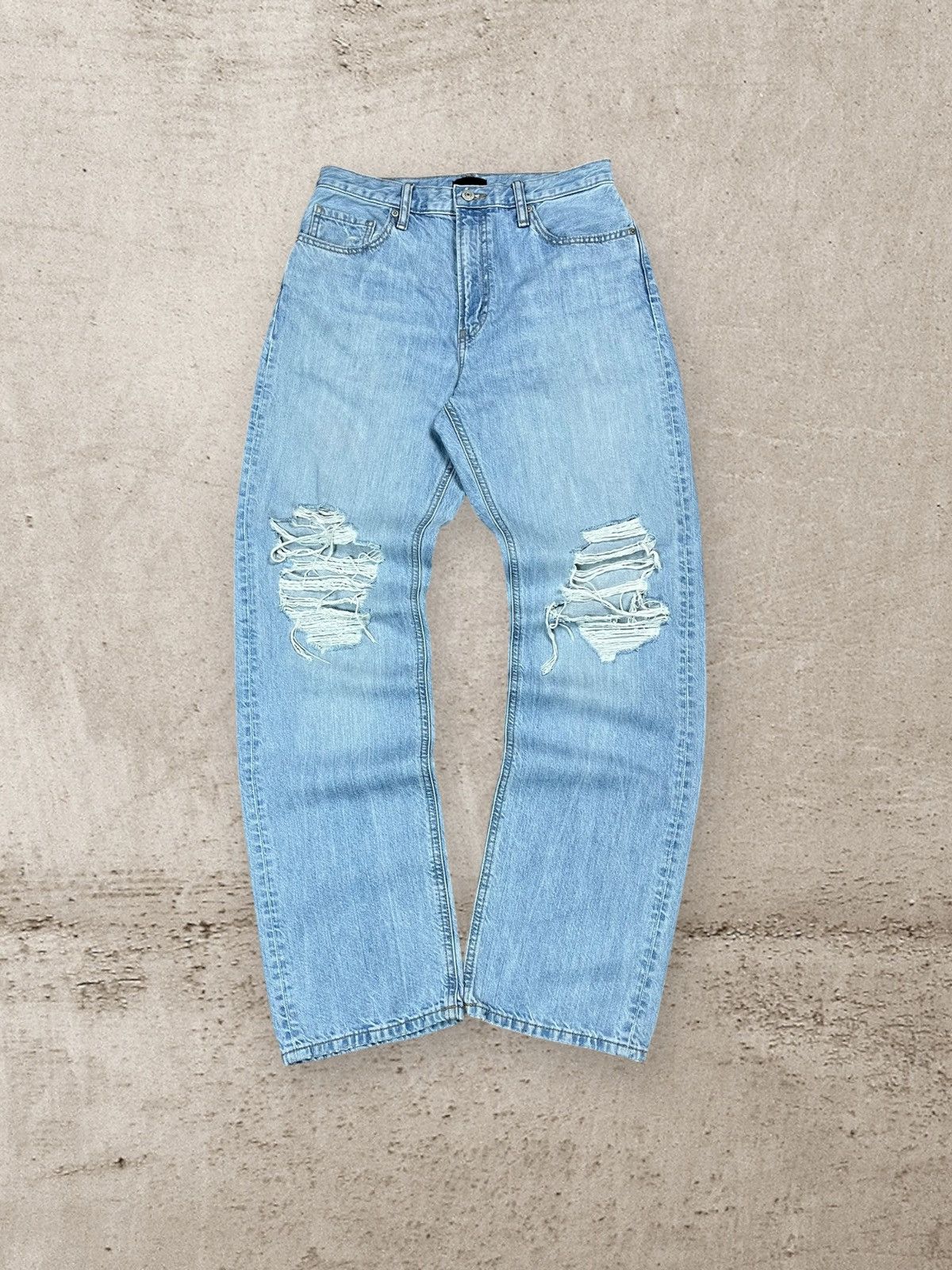 Japanese Brand Uniqlo Distressed Reguler Fit Jeans Pants Baby Blue 27w @204 Size US 30 / EU 46 - 1 Thumbnail