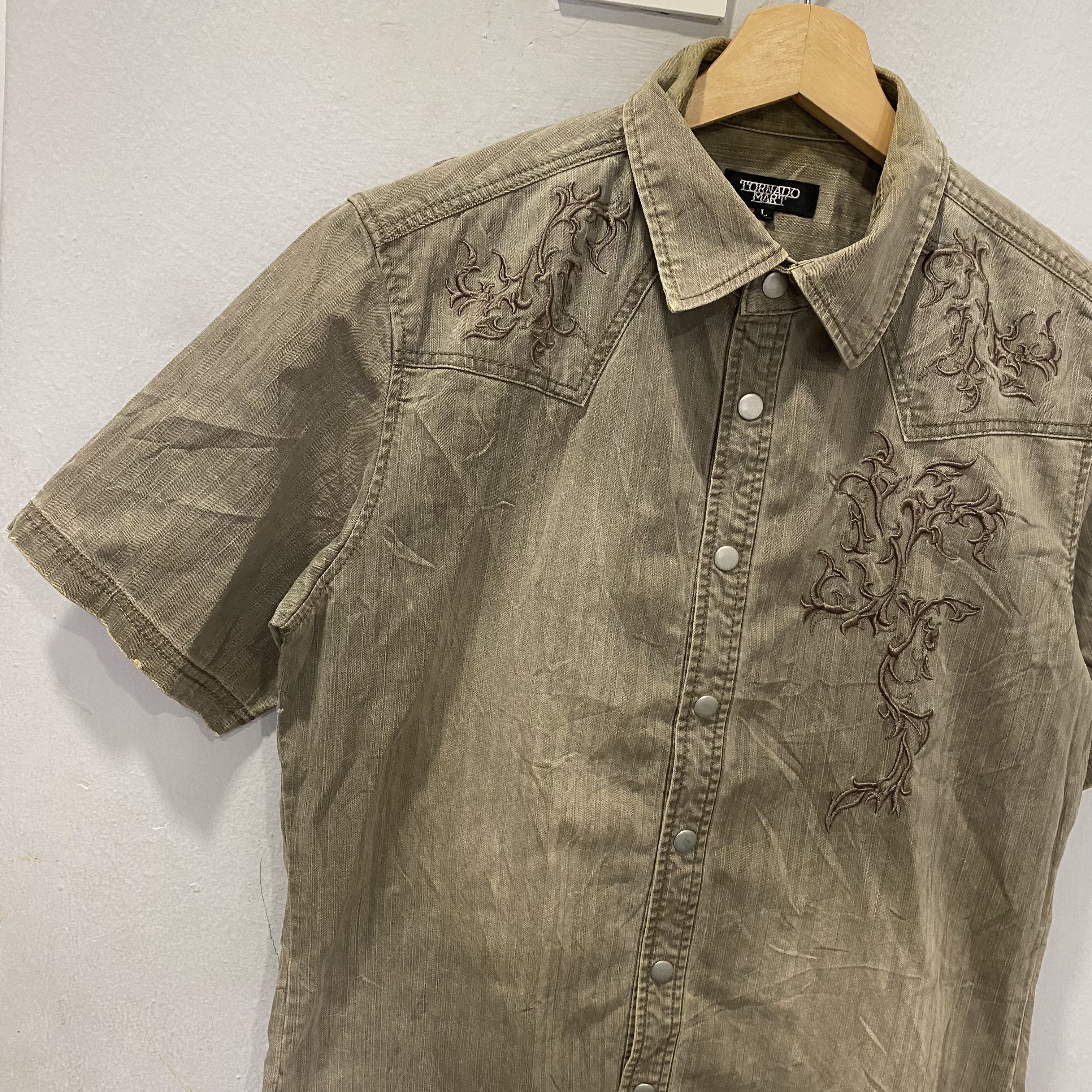 Tornado Mart Tornado Mart Japan Punk gothic embroidery faded button shirt Size US M / EU 48-50 / 2 - 4 Thumbnail