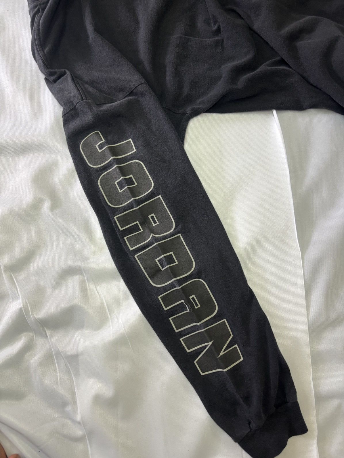 Jordan Brand × Nike × Vintage VTG NIKE x JORDAN LONG-SLEEVE Size US XL / EU 56 / 4 - 2 Thumbnail