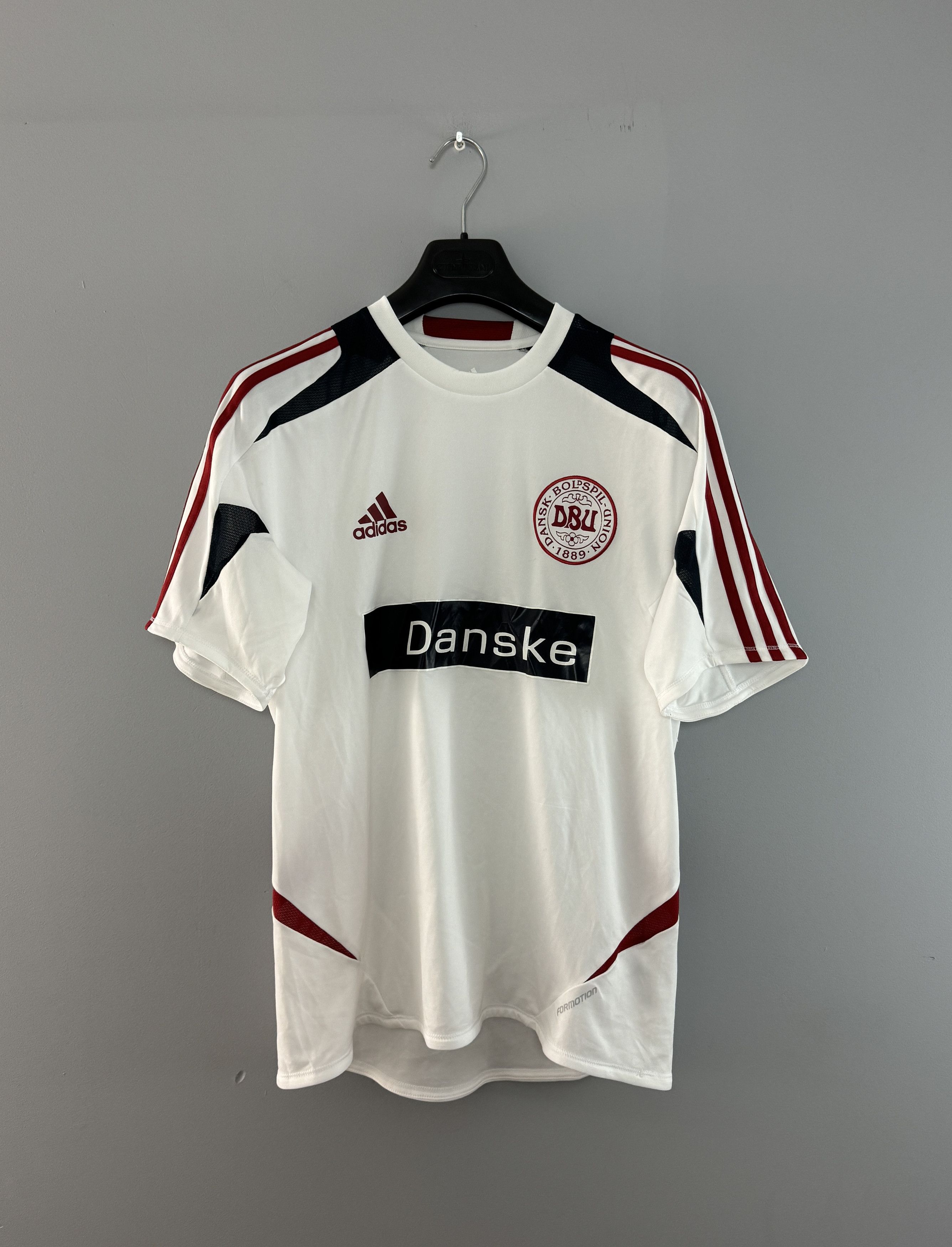 Adidas Denmark 2011 2012 Training Shirt Formotion Football Size M Size US M / EU 48-50 / 2 - 1 Thumbnail