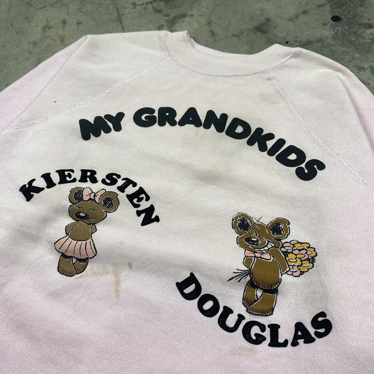 Hanes × Vintage Rare 80s Grandkids Bear Graphic Art Crewneck Size US S / EU 44-46 / 1 - 2 Thumbnail