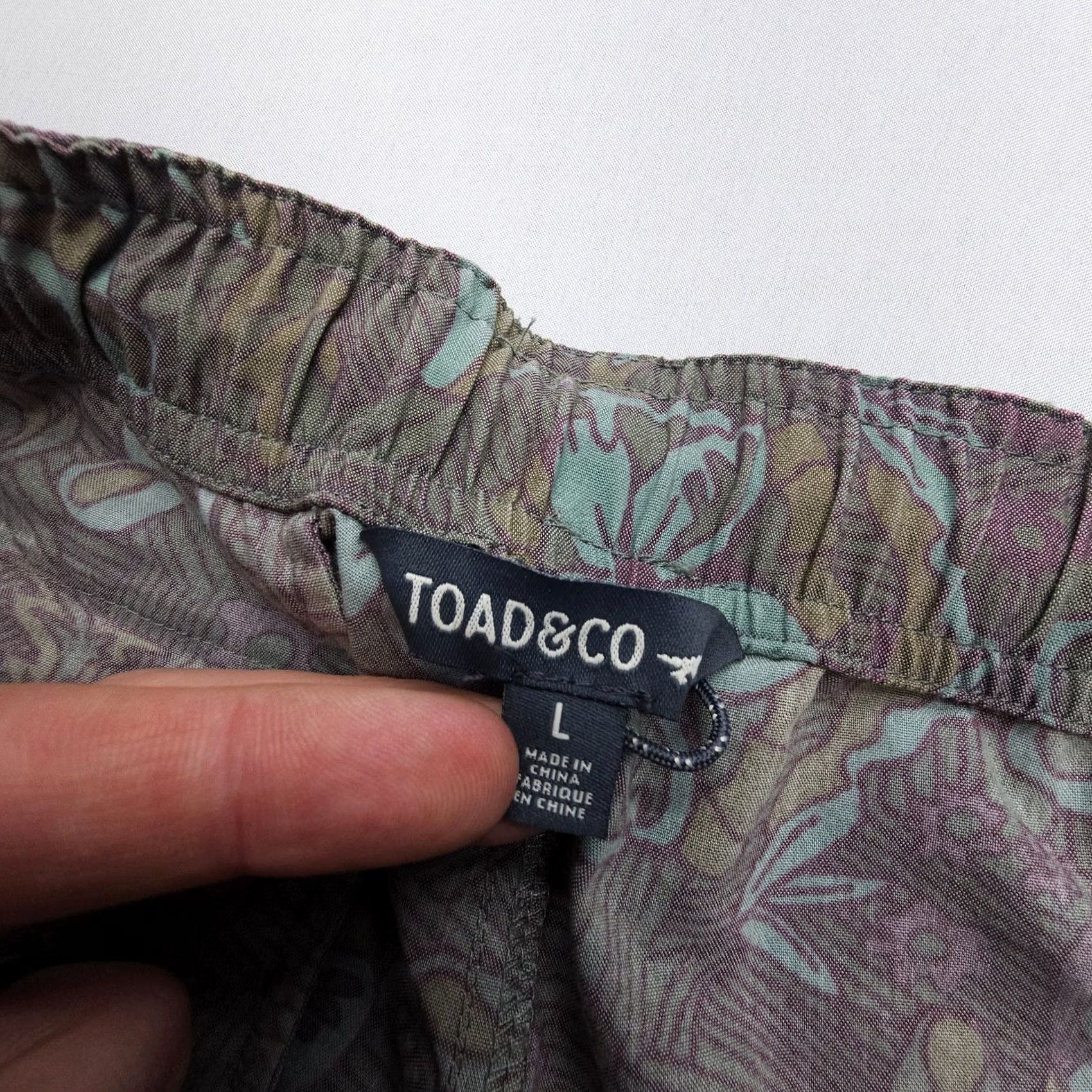 Toad&Co Toad & Co Boundless Pull-On Shorts Mens Large Floral Sports Paddle Pickle Size US 33 - 2 Thumbnail