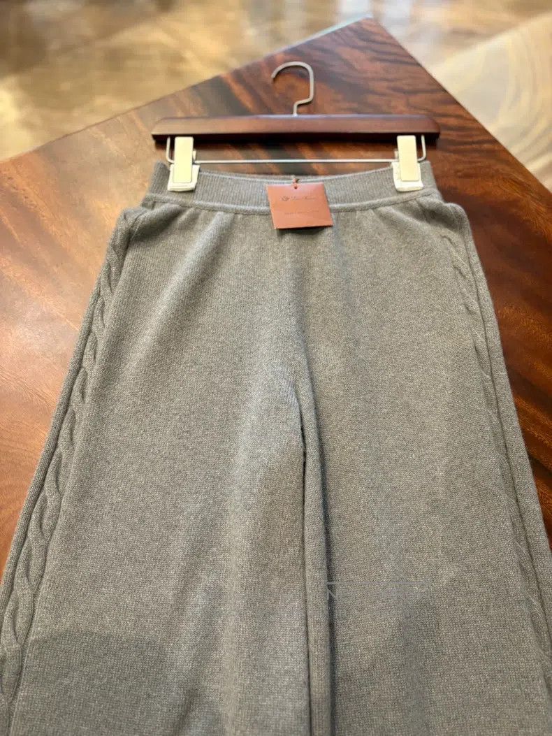 Loro Piana Loro Piana Cashmere Knit Long Pants Size 27" / US 4 / IT 40 - 4 Thumbnail