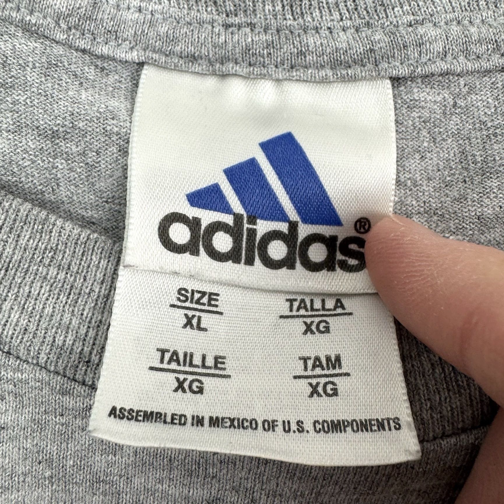 Adidas VINTAGE Adidas T-Shirt Main Point: Tracy McGrady T-Mac Y2K Graphic Sports 90s Gray XL Mens Shirt Regular Size XL Gray Adidas T-Mac 90s Mens Size US XL / EU 56 / 4 - 3 Thumbnail
