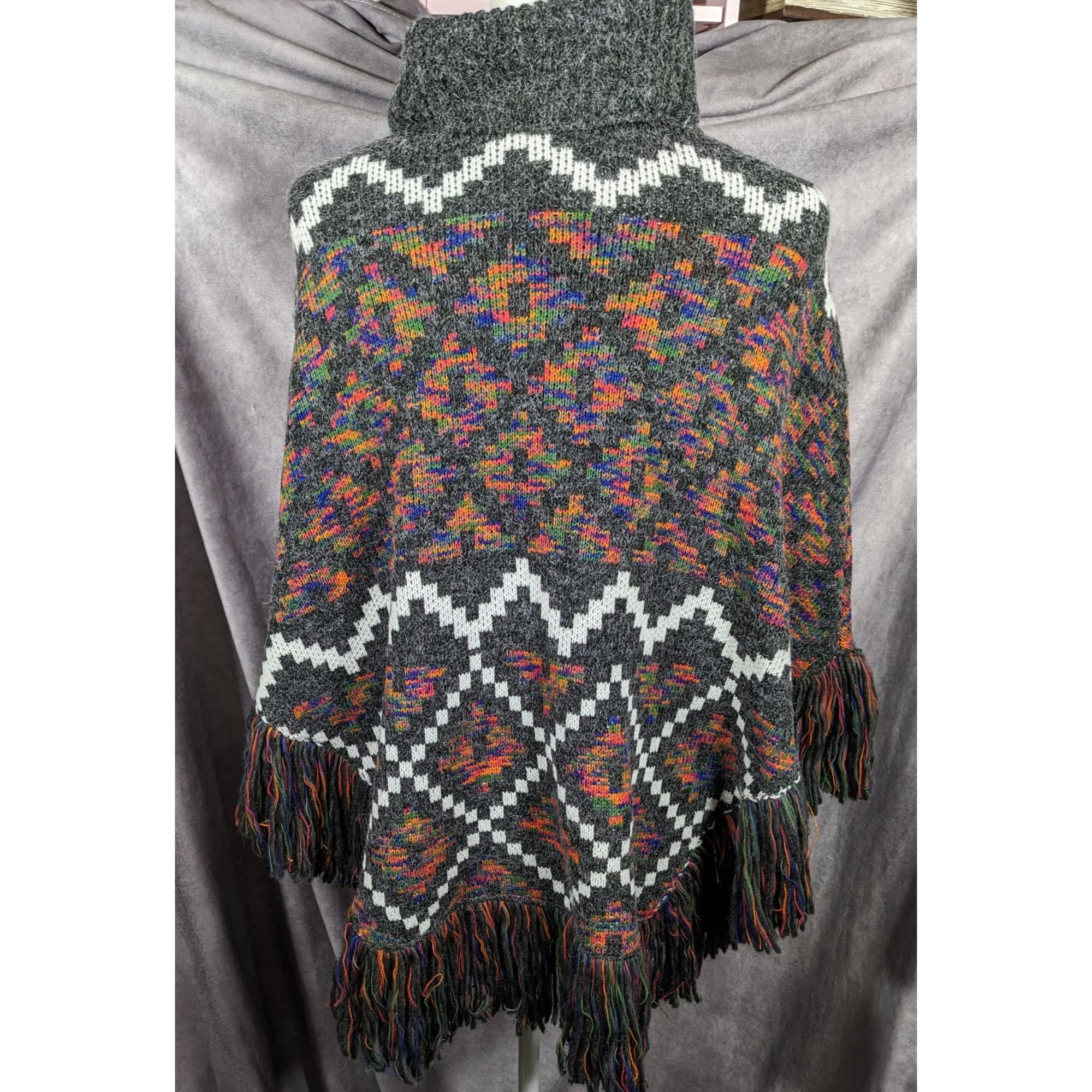 Other Modena Grey And Rainbow Geometric Cowl Neck Fringe Poncho Size ONE SIZE - 11 Thumbnail