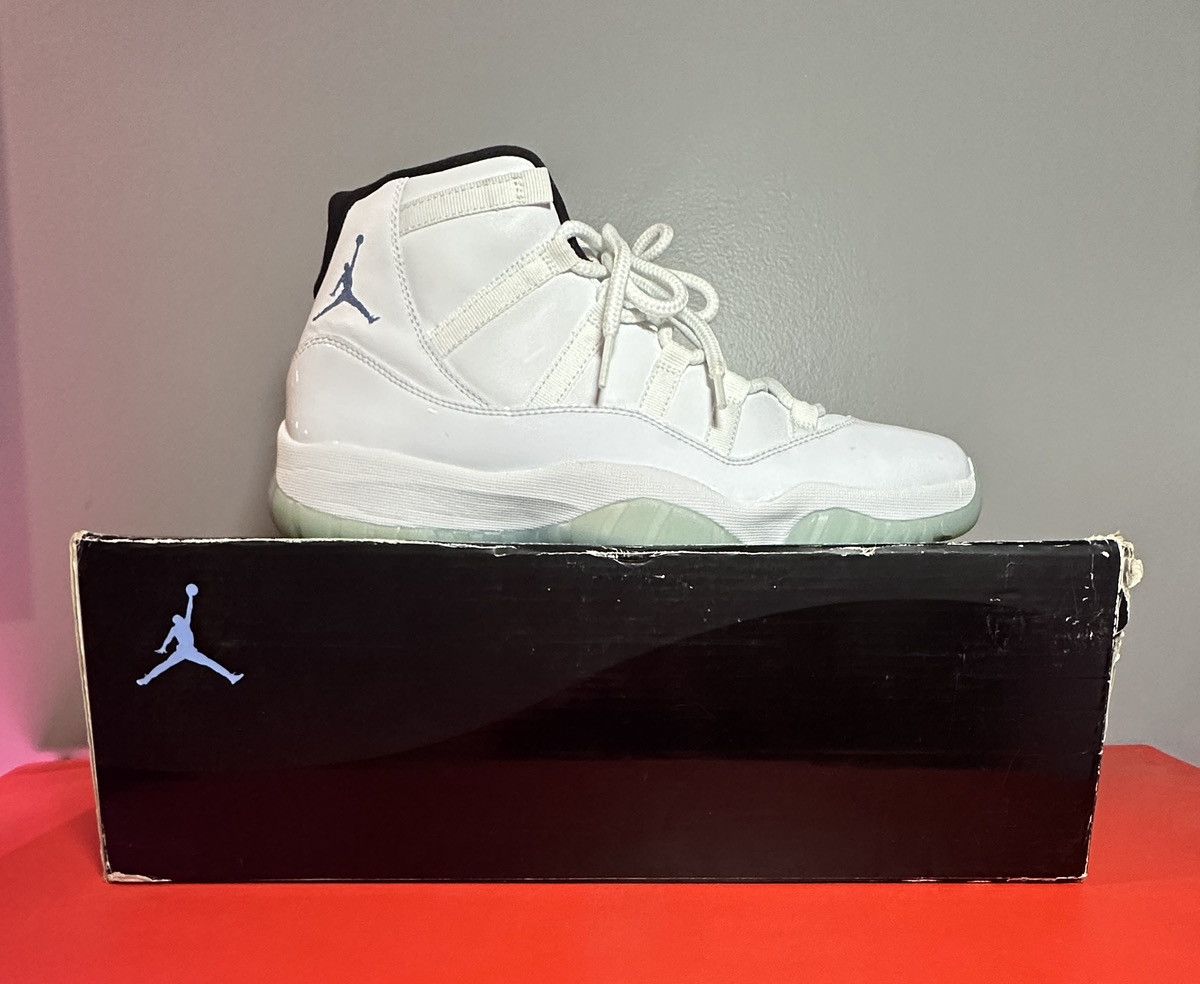 Jordan Brand Size 11.5 - Jordan 11 Retro High Legend Blue Size US 11.5 / EU 44-45 - 1 Thumbnail