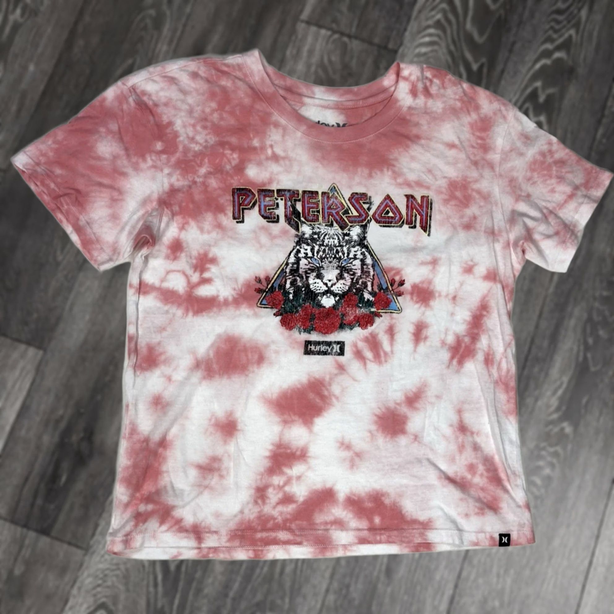 Hurley VINTAGE Hurley T-Shirt Women Small Pink White Tie Dye Tiger Graphic Short Sleeve Crew Neck Pullover Cotton Size S / US 4 / IT 40 - 1 Thumbnail