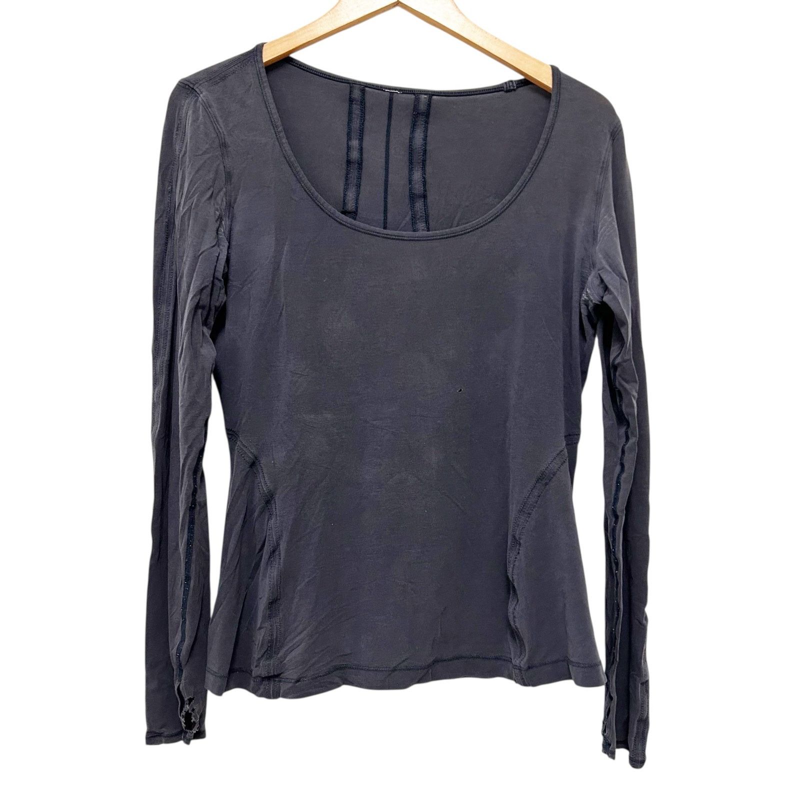 Lululemon Lululemon Lot of 6 Long Sleeve Shirts Sz M FLAWS Size M / US 6-8 / IT 42-44 - 11 Thumbnail