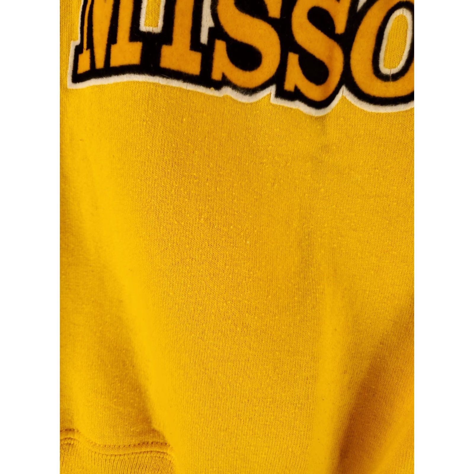 Russell Athletic VINTAGE Russell Athletic Sweatshirt Mens L Yellow University Missouri 90s Pullover Crew Neck Made USA Size US L / EU 52-54 / 3 - 3 Thumbnail