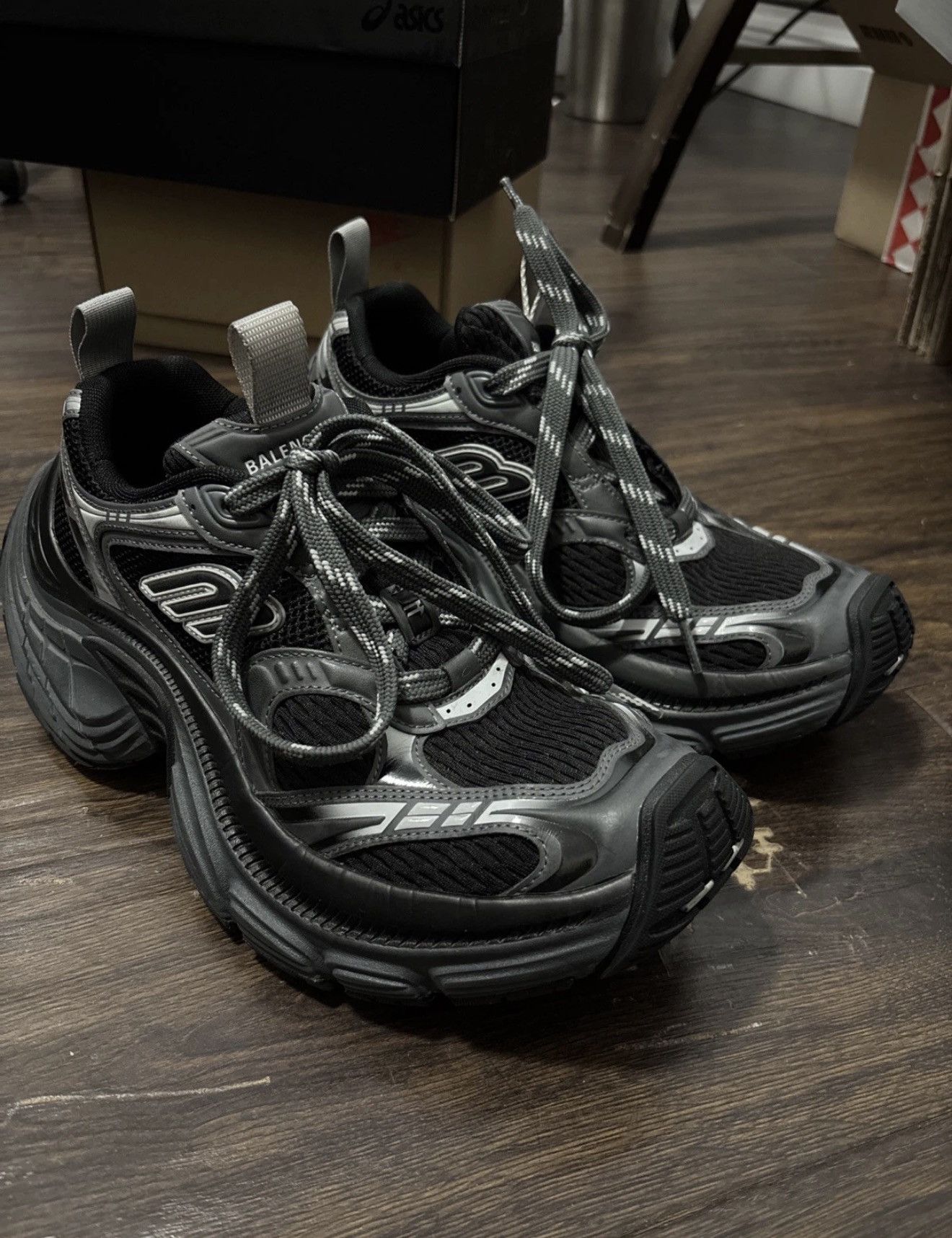 Balenciaga Balenciaga 6XL T7 Negro 815859W2MV2 Factura Real Auténtico Size US 7 / EU 40 - 1 Thumbnail