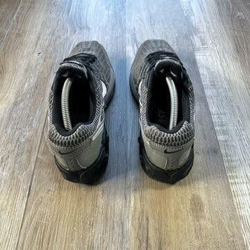 Nike NIKE • Air Max Torch 4 "Cool Grey" (9M) Size US 9 / EU 42 - 9 Thumbnail