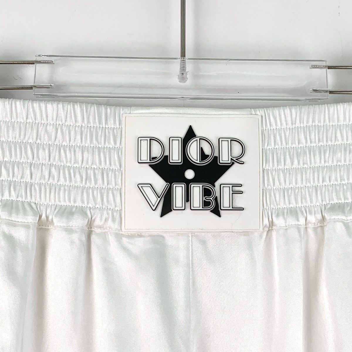 Dior Dior Logo Leather Tag Elastic Waist Casual Shorts K26WX Size 27" / US 4 / IT 40 - 3 Thumbnail
