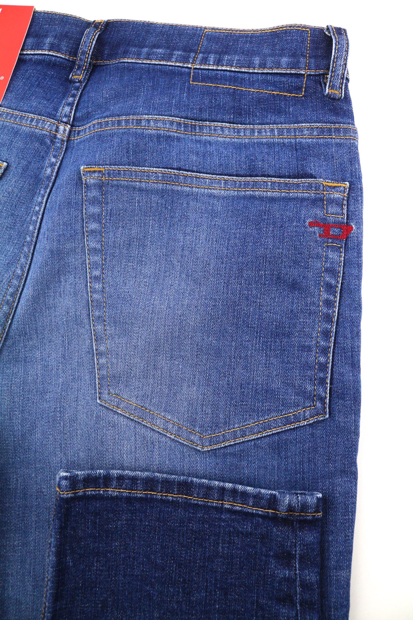 Diesel 2005 D-FINING 09C72 W30/L32 Tapered Blue 40469 Size US 30 / EU 46 - 6 Thumbnail