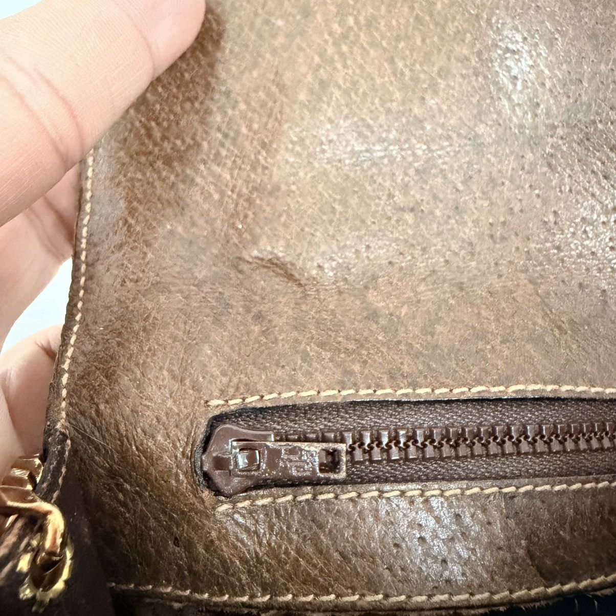 Gucci Gucci Monogram Vintage Clutch Chain Pochette Bag Size ONE SIZE - 11 Thumbnail
