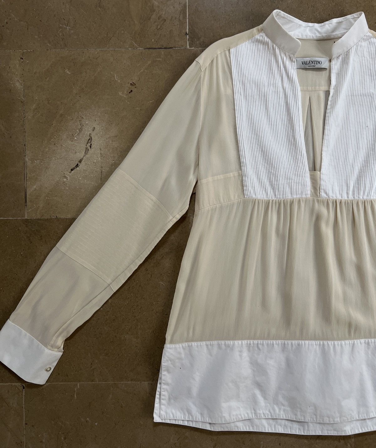 Valentino Valentino monastic blouse Size M / US 6-8 / IT 42-44 - 2 Thumbnail