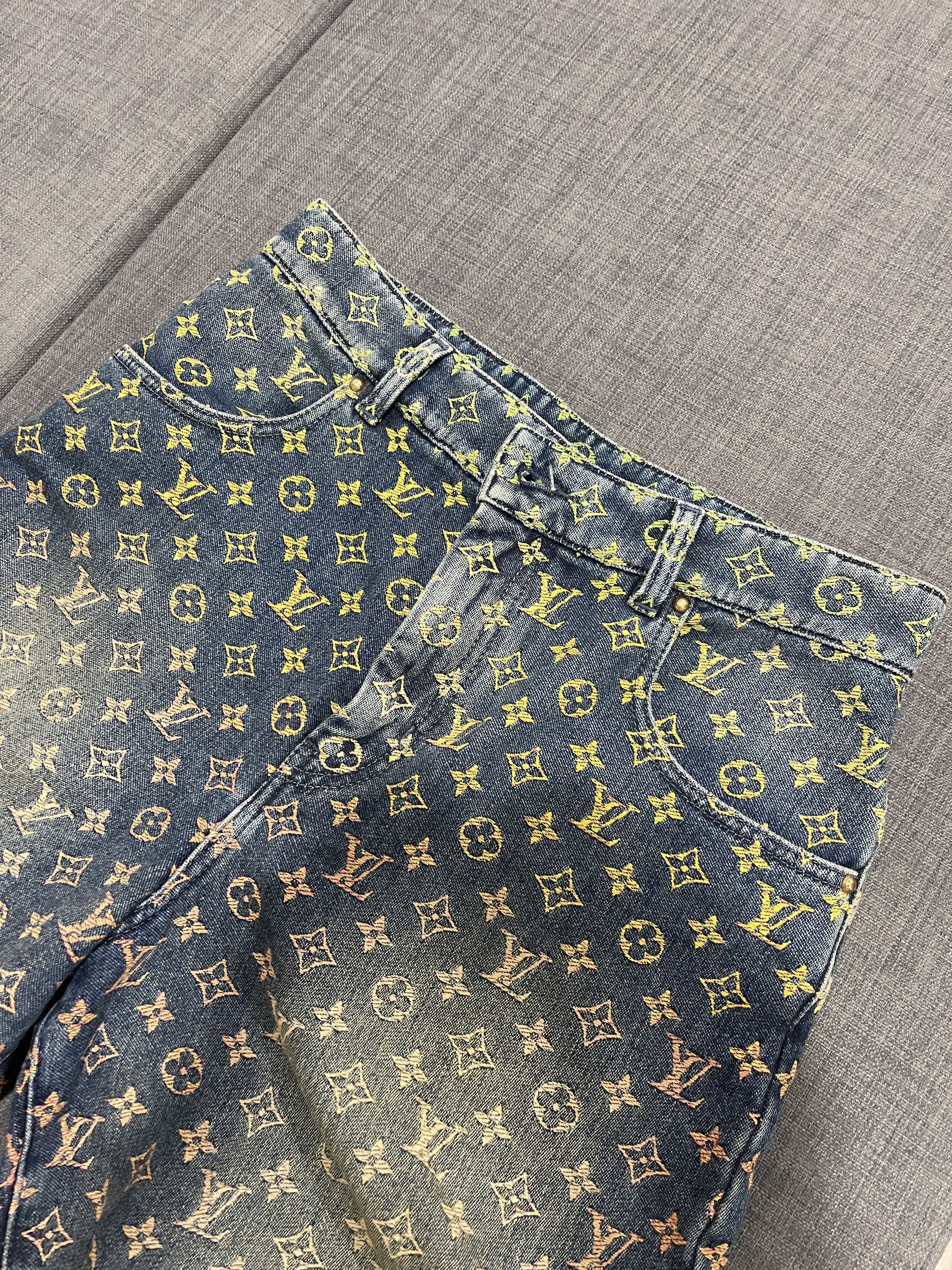 Louis Vuitton Louis Vuitton Rainbow Monogram Denim Shorts Size US 29 - 4 Thumbnail