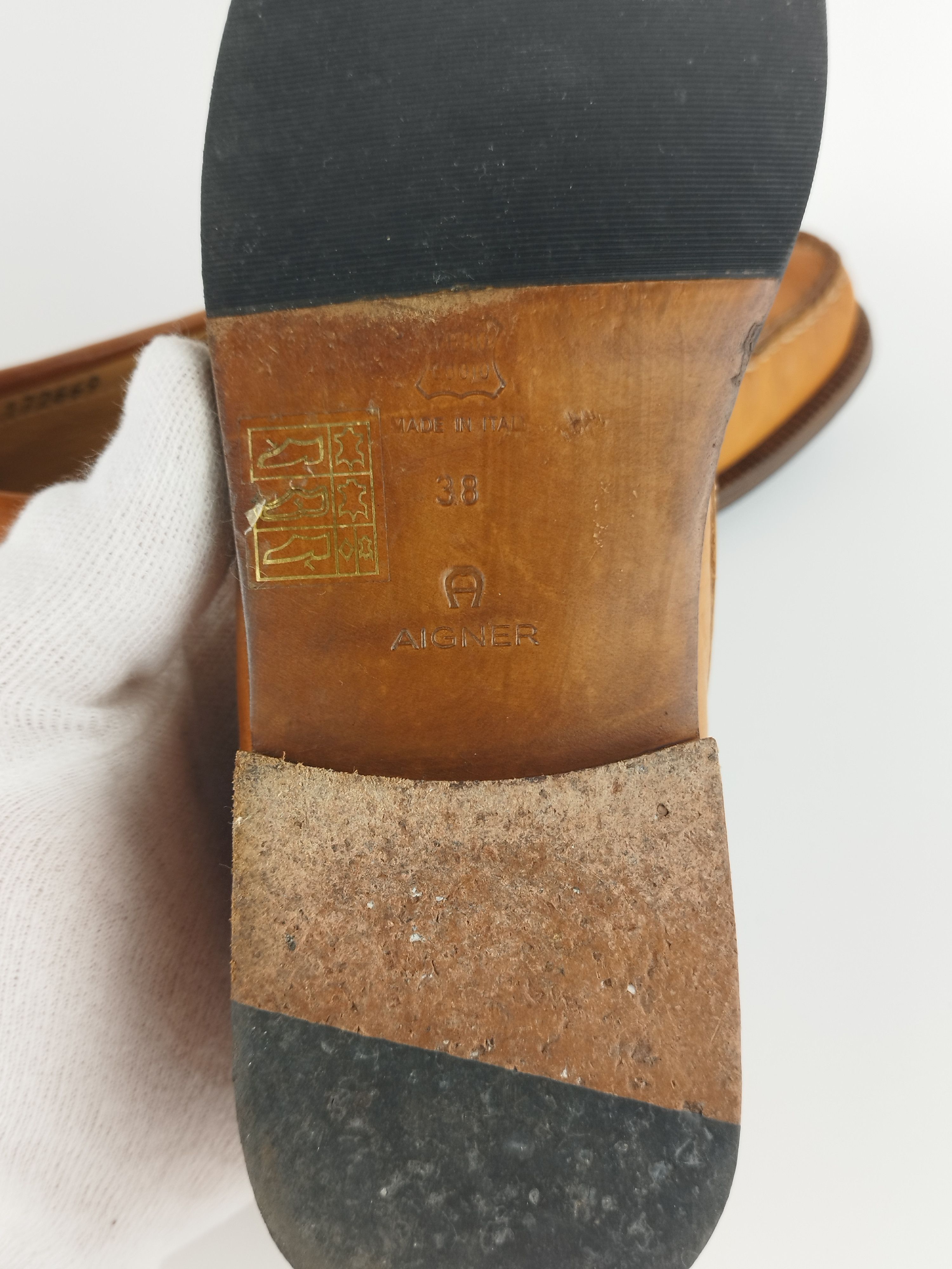 Aigner Aigner leather Moccassins in brown leather Size US 7 / IT 37 - 9 Thumbnail