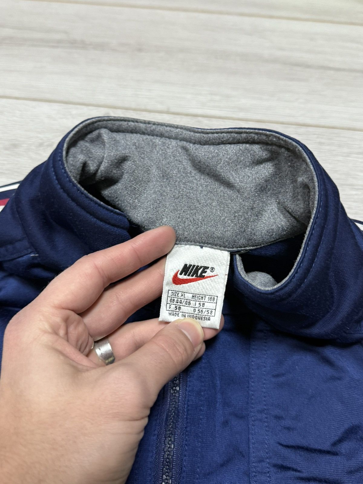 Vintage Nike USA 90s vintage track jacket big swoosh monogram Size US XL / EU 56 / 4 - 4 Thumbnail