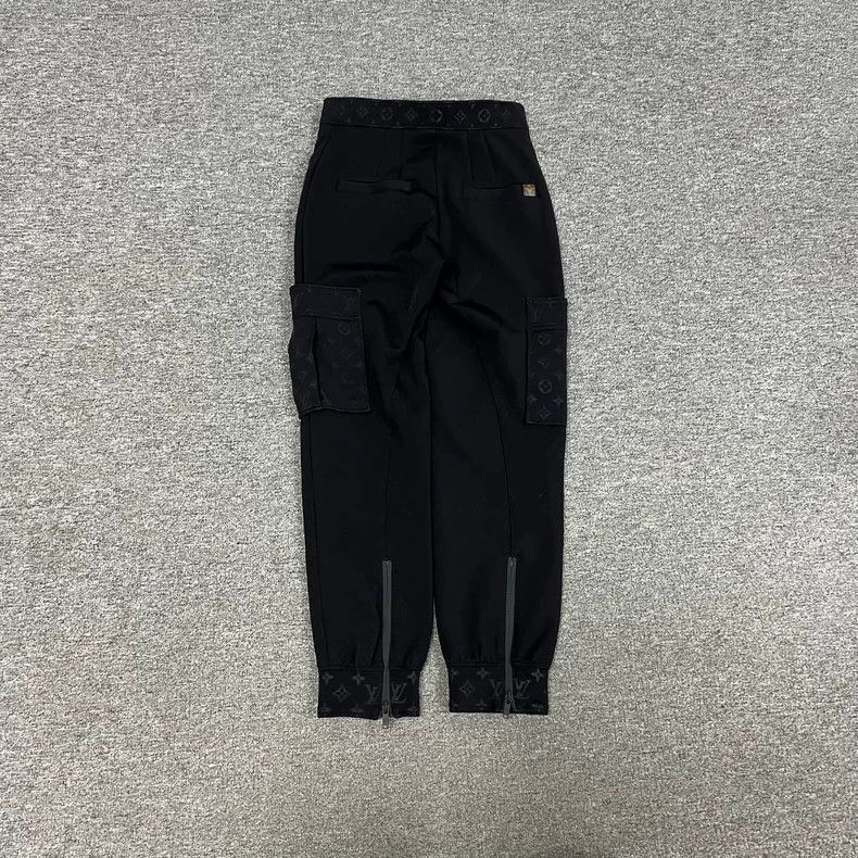 Louis Vuitton Louis Vuitton black cargo pants 34-2507 Size US 34 / EU 50 - 2 Thumbnail