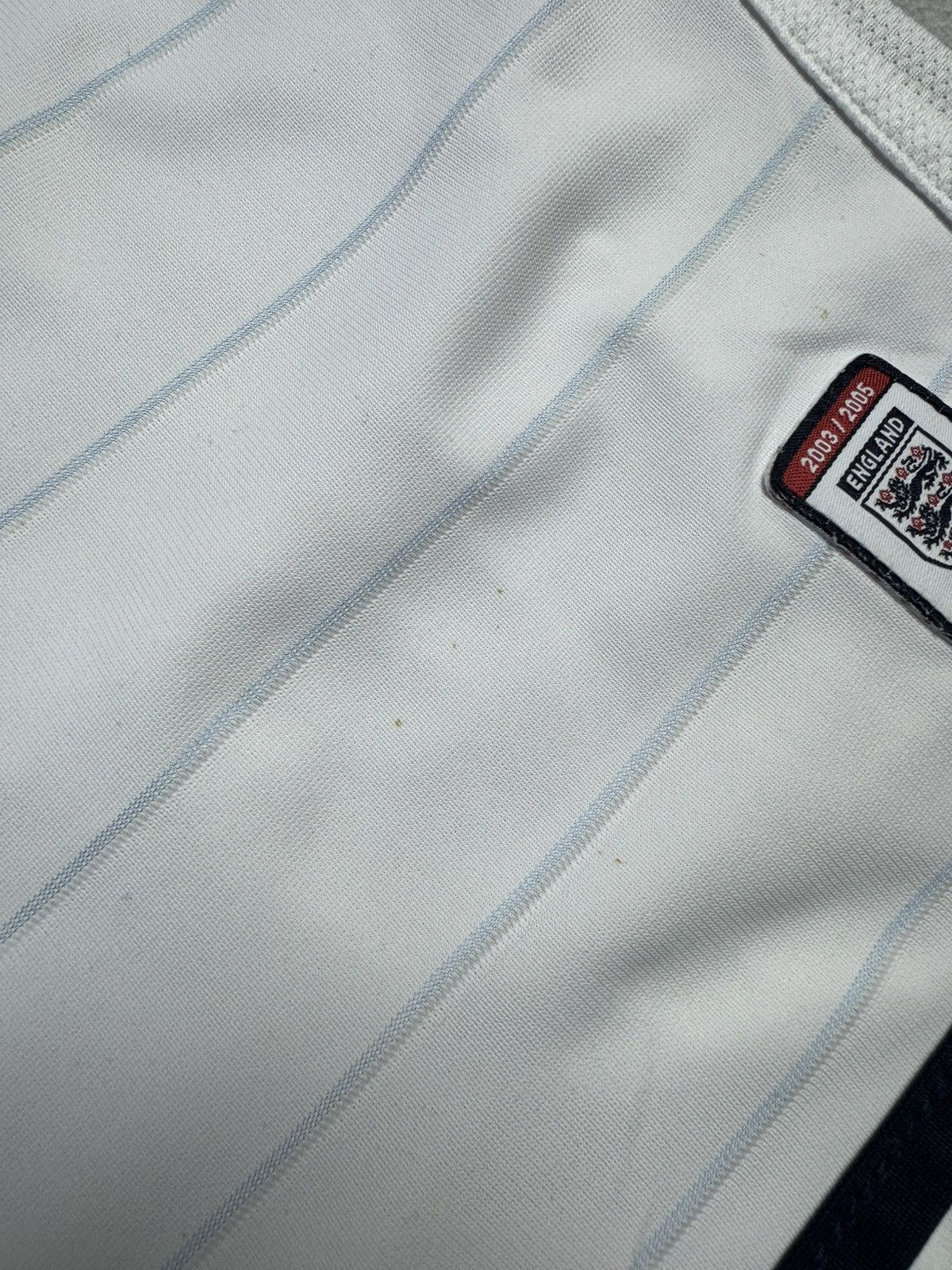 Umbro England 2003 2005 Home Shirt Jersey Reversible Umbro Size US L / EU 52-54 / 3 - 19 Thumbnail