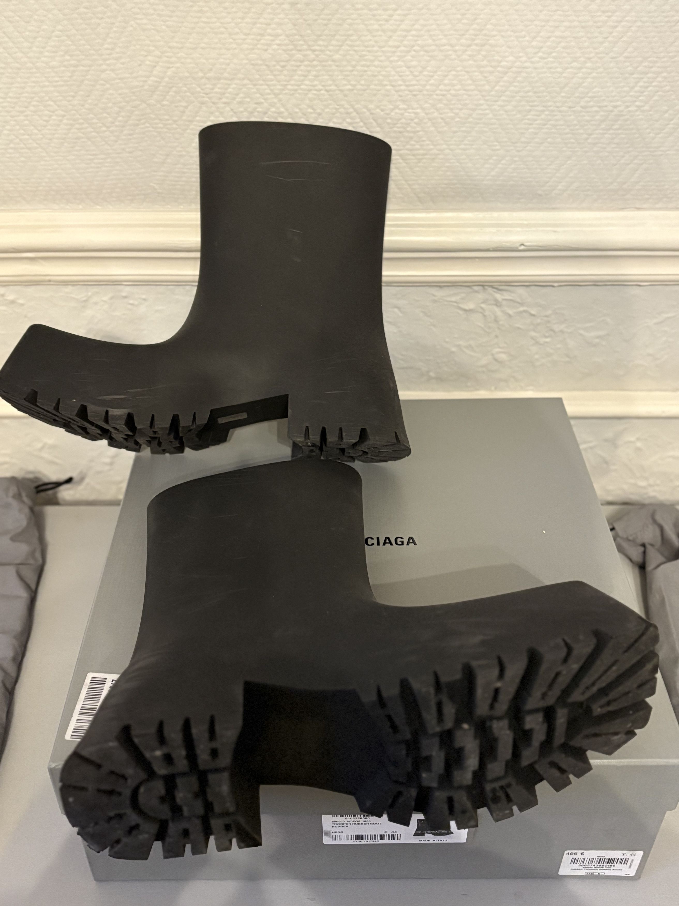 Balenciaga (dont just buy send offers) Balenciaga Trooper rubber boot Size US 11 / EU 44 - 5 Thumbnail