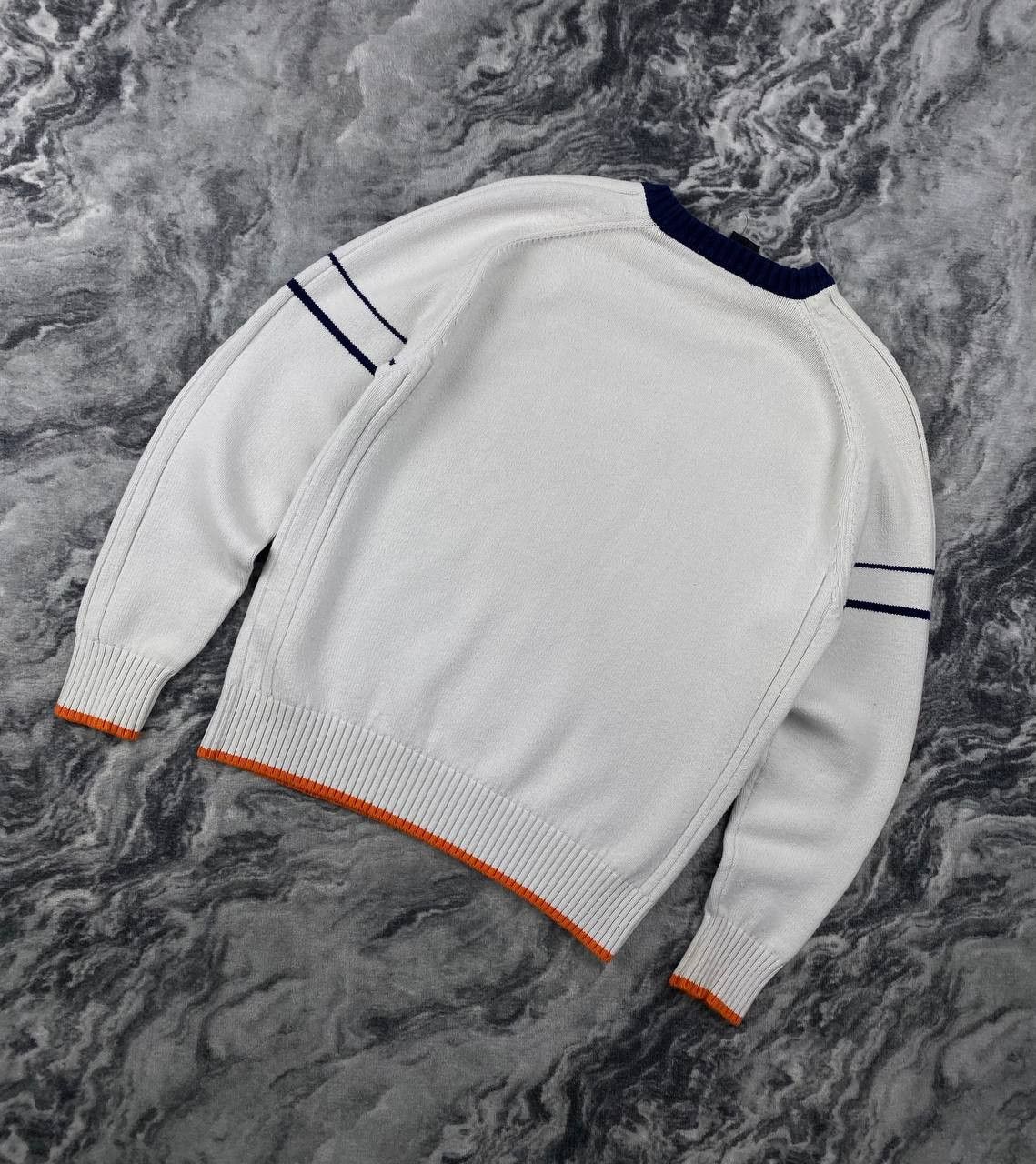 Versace Vintage Versace Sport Knit Sweater Big Logo Men Size M White Size US M / EU 48-50 / 2 - 16 Thumbnail