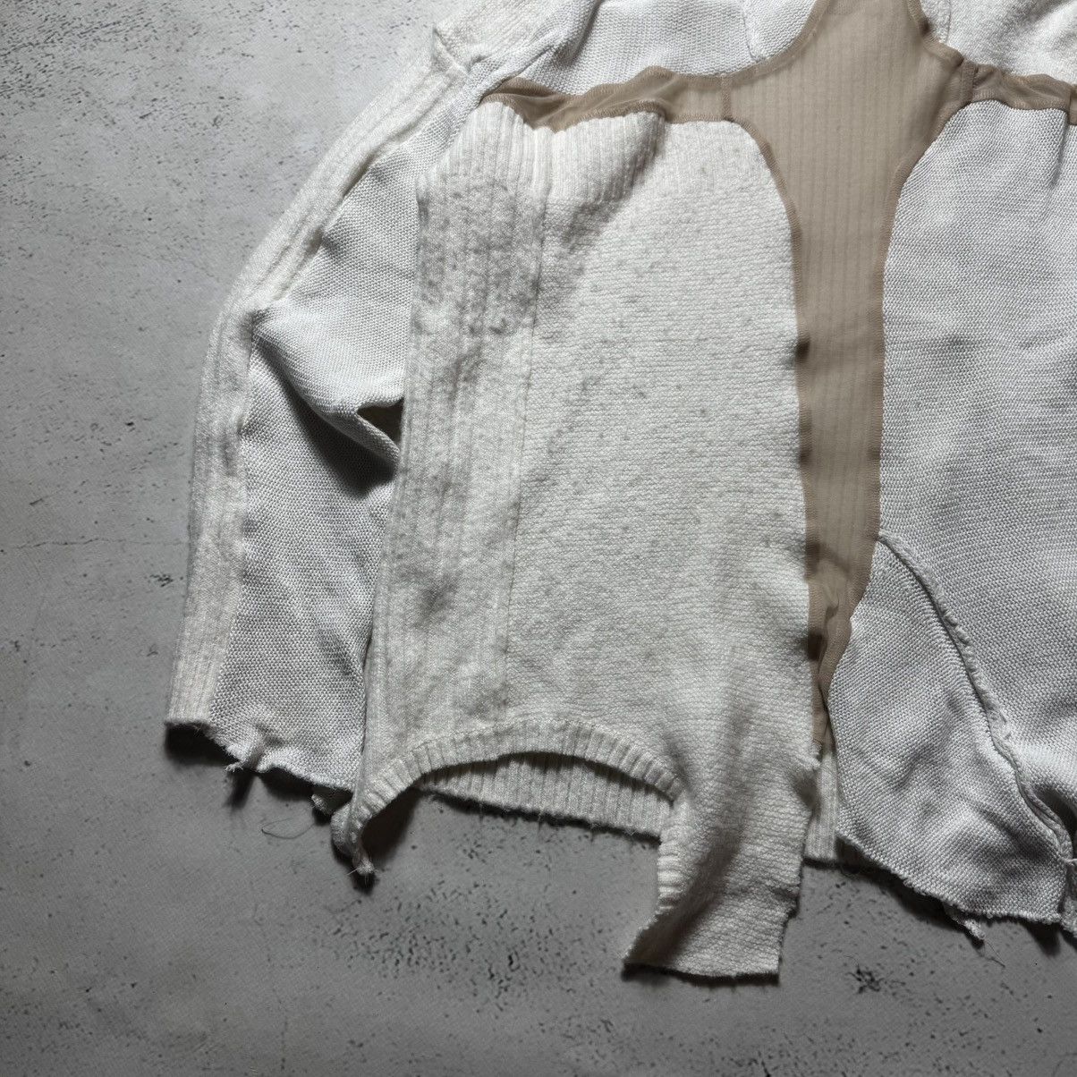 Japanese Brand vintage japan asymmetrical sweater with grave real archive Size M / US 6-8 / IT 42-44 - 3 Thumbnail