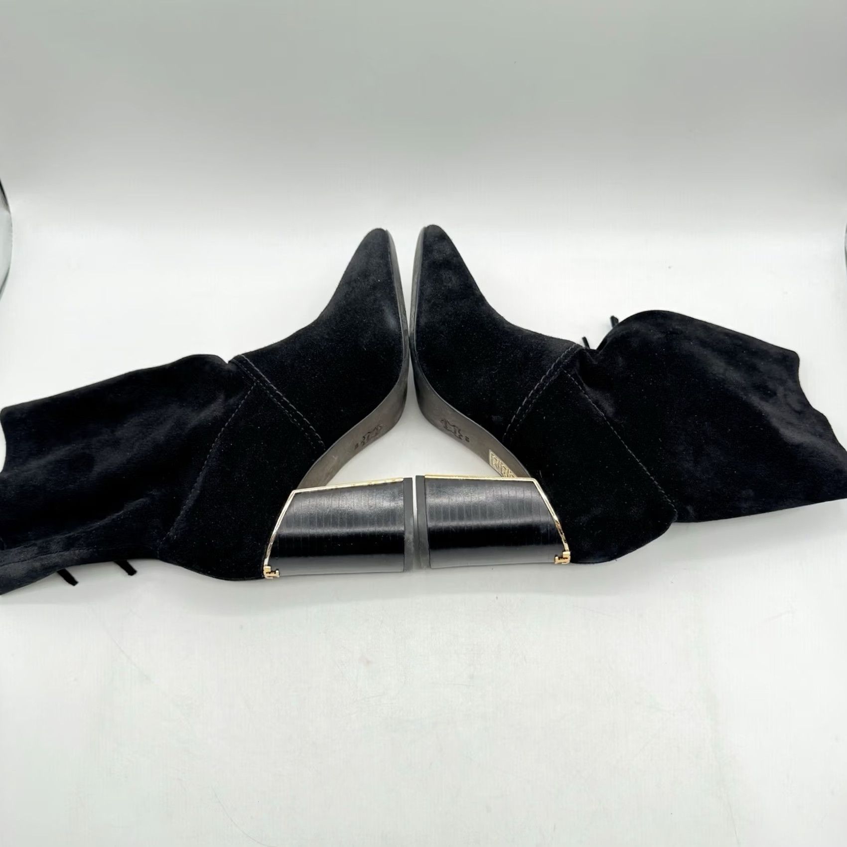 Tory Burch Tory Burch Gigi Bootie Black 6M Women Solid Leather Ankle Block Heel Closed Toe Casual Formal Shoes Size US 6 / IT 36 - 5 Thumbnail