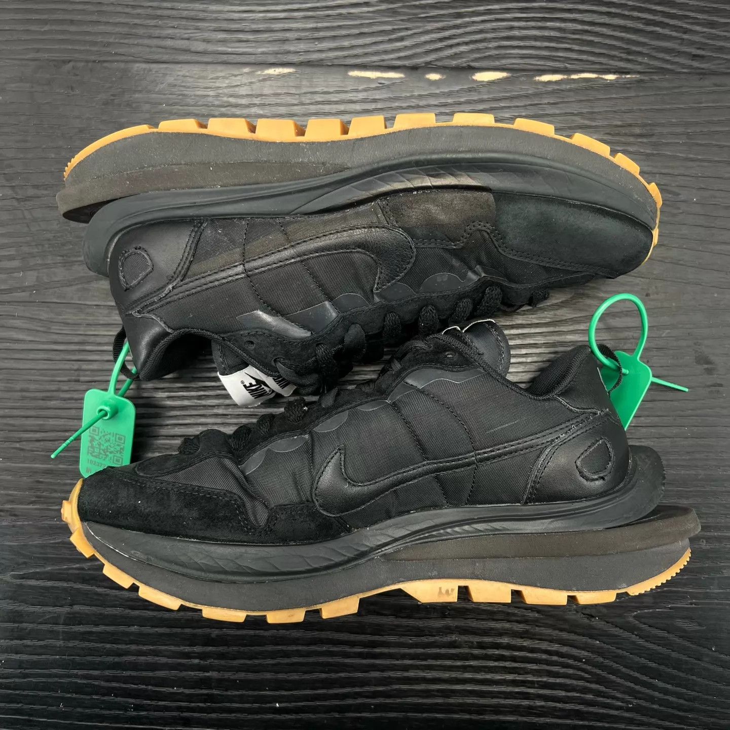 Nike sacai vaporwaffle black gum 42.5 new boxed Size US 9.5 / EU 42-43 - 2 Thumbnail