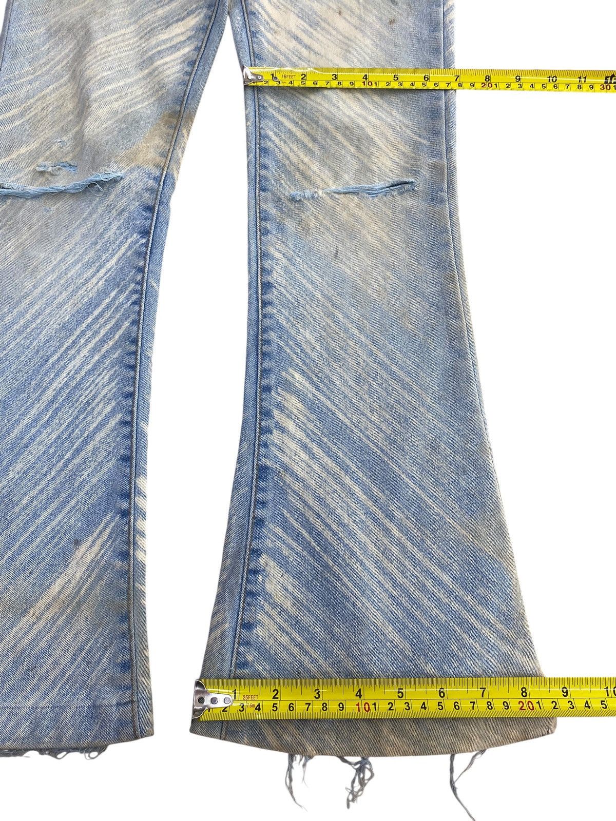 Other Egoist Brand Unique Faded Wash Flare Jeans Size US 26 / EU 42 - 7 Thumbnail