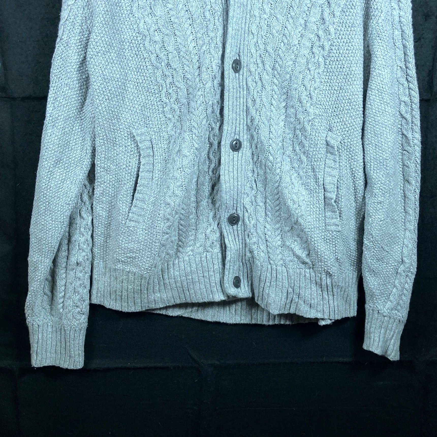 Vintage American Eagle Sweater Gray Button Front Shawl Knit Cotton Blend XL Mens Cardigan Casual Winter Fall Spring 3-Button IGW Size US XL / EU 56 / 4 - 3 Thumbnail