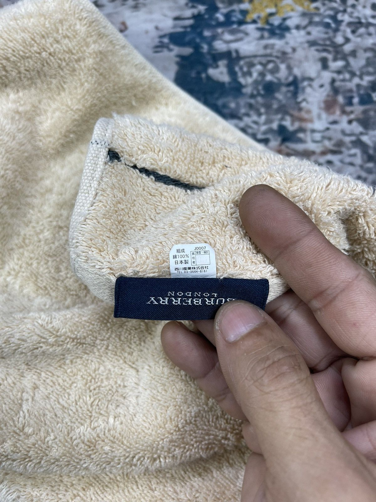 Burberry BURBERRY LONDON FACE TOWEL Size ONE SIZE - 10 Thumbnail