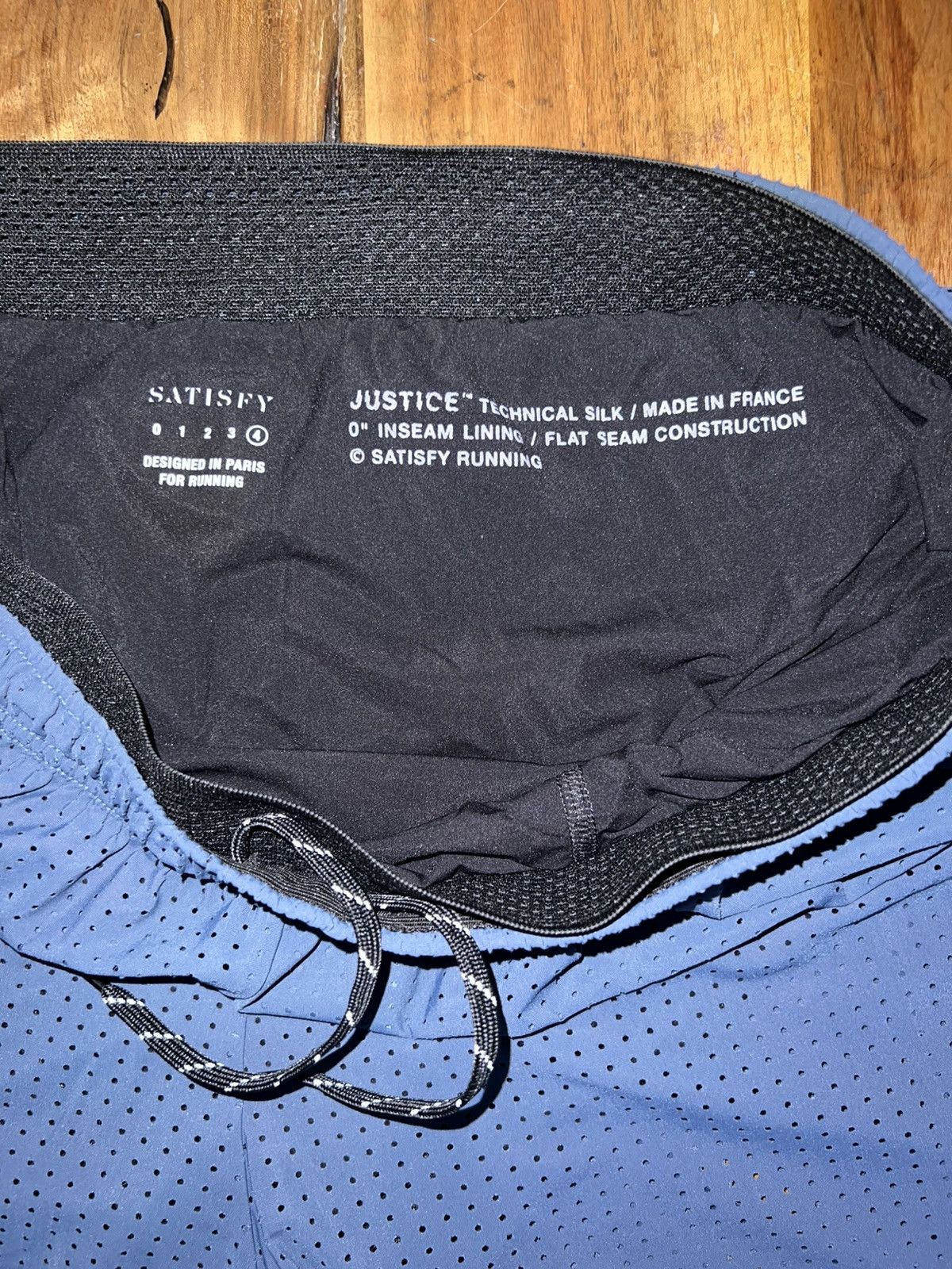 Satisfy Space-O 2.5 inch shorts with side pockets Size US 34 / EU 50 - 2 Thumbnail